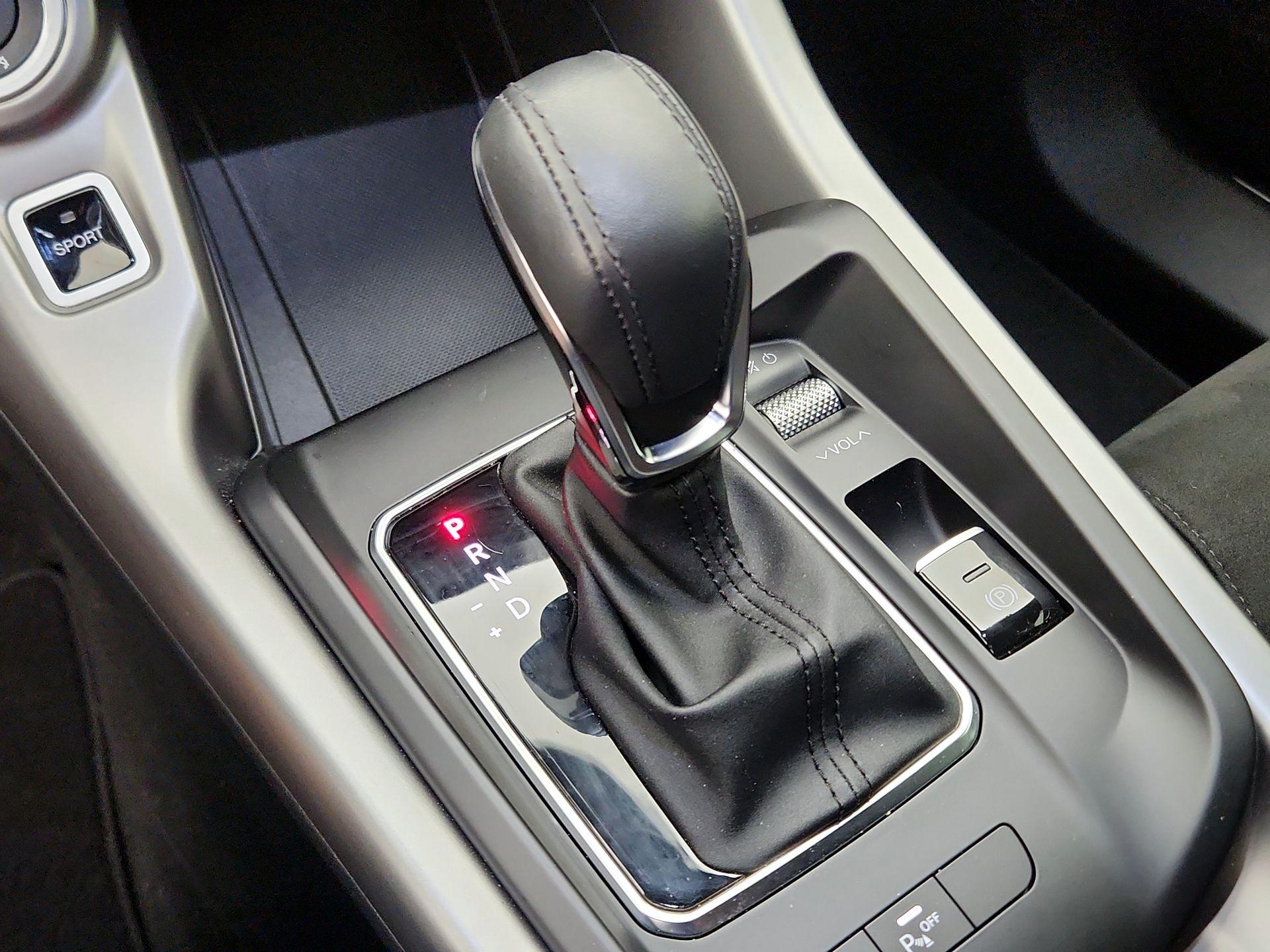 Thumbnail: 2024 Dodge Hornet - 17