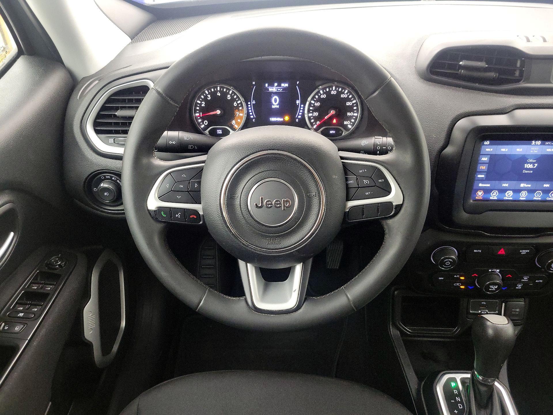 Thumbnail: 2018 Jeep Renegade - 10