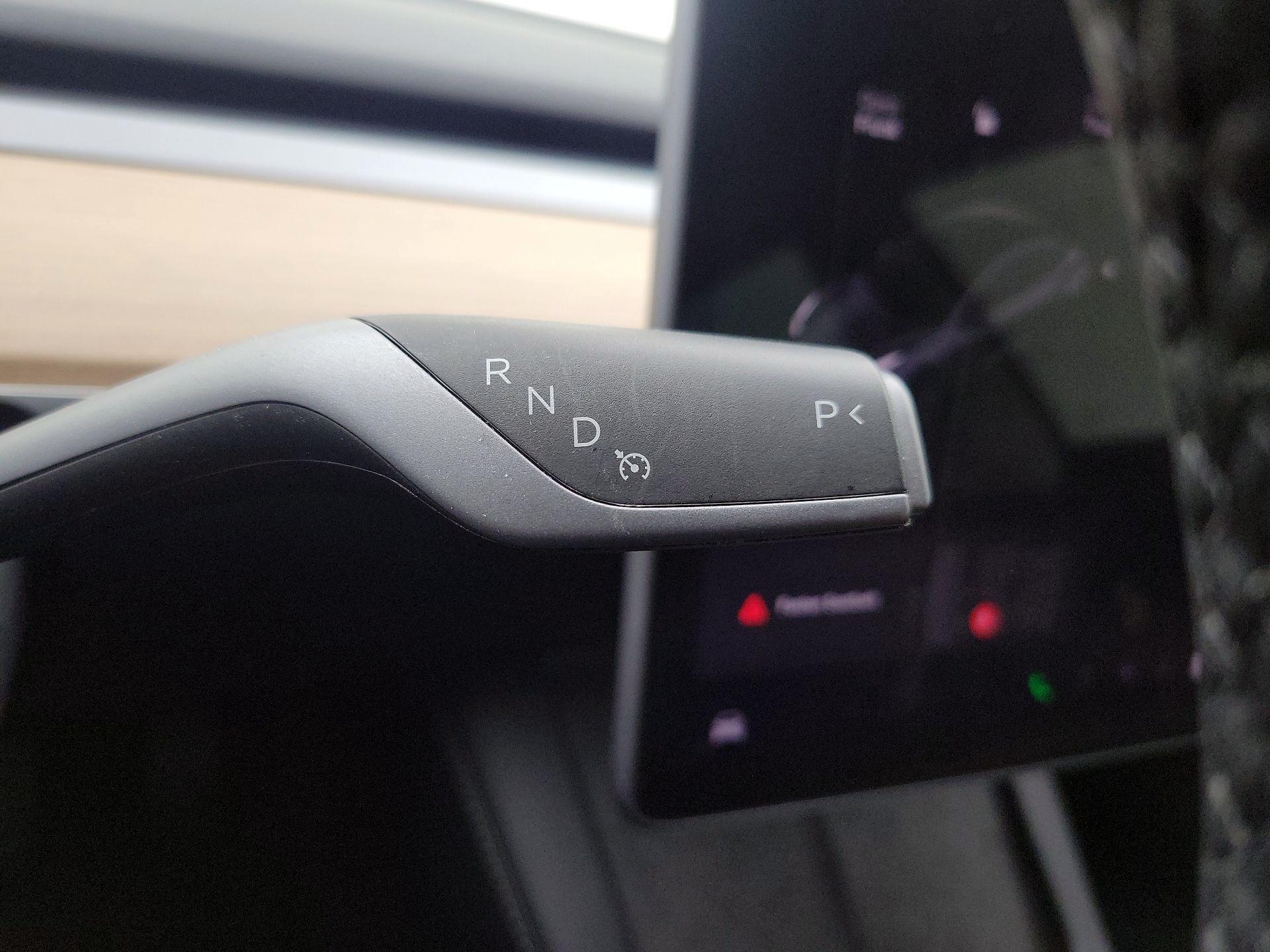 Thumbnail: 2023 Tesla Model 3 - 17