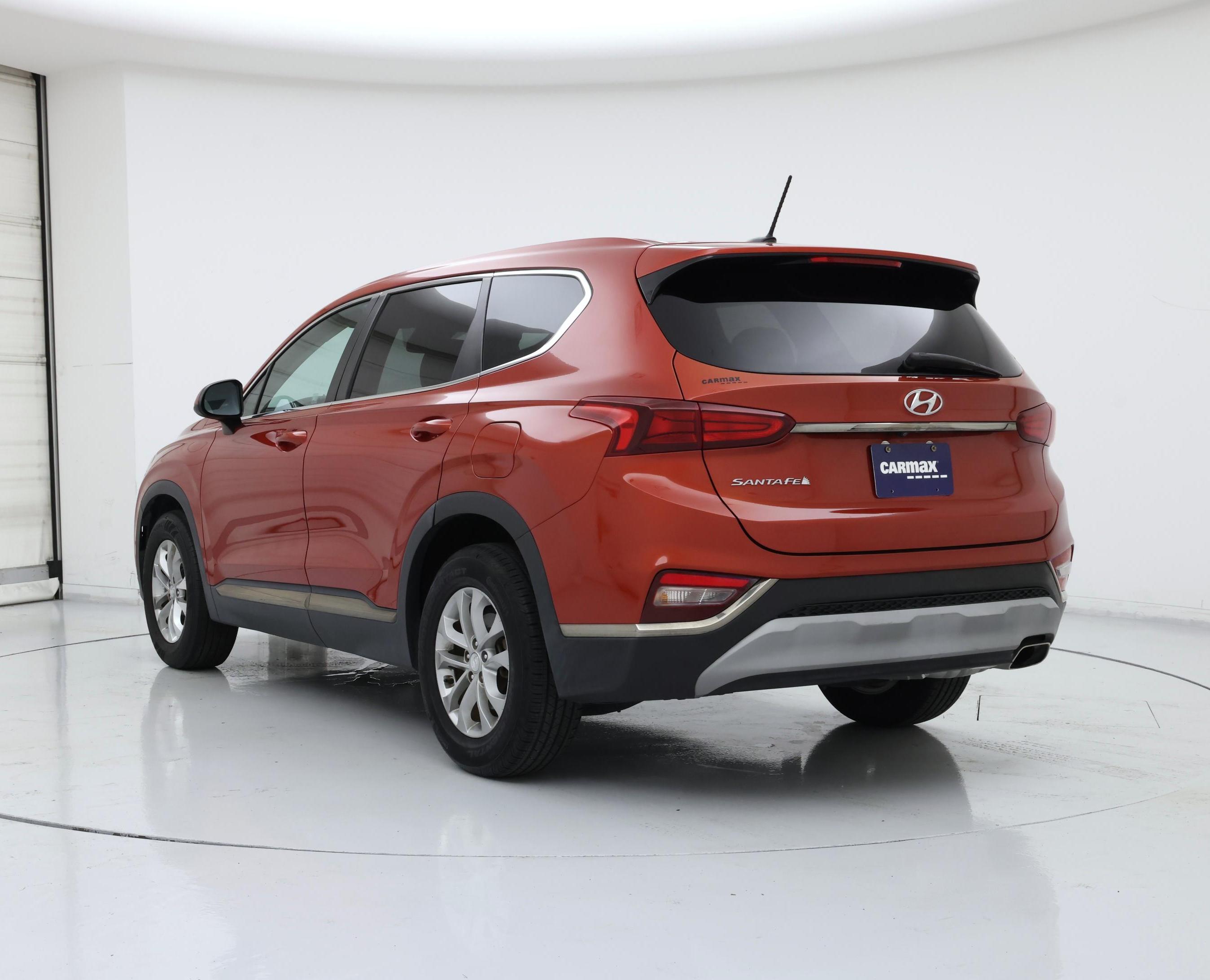 Thumbnail: 2019 Hyundai Santa Fe - 2