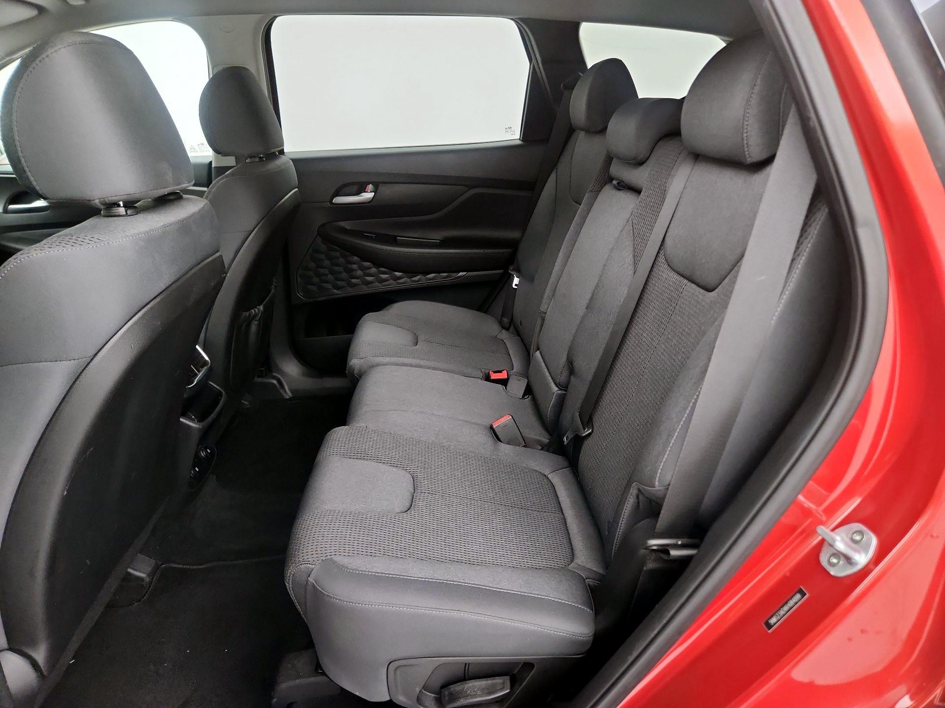 Thumbnail: 2019 Hyundai Santa Fe - 19