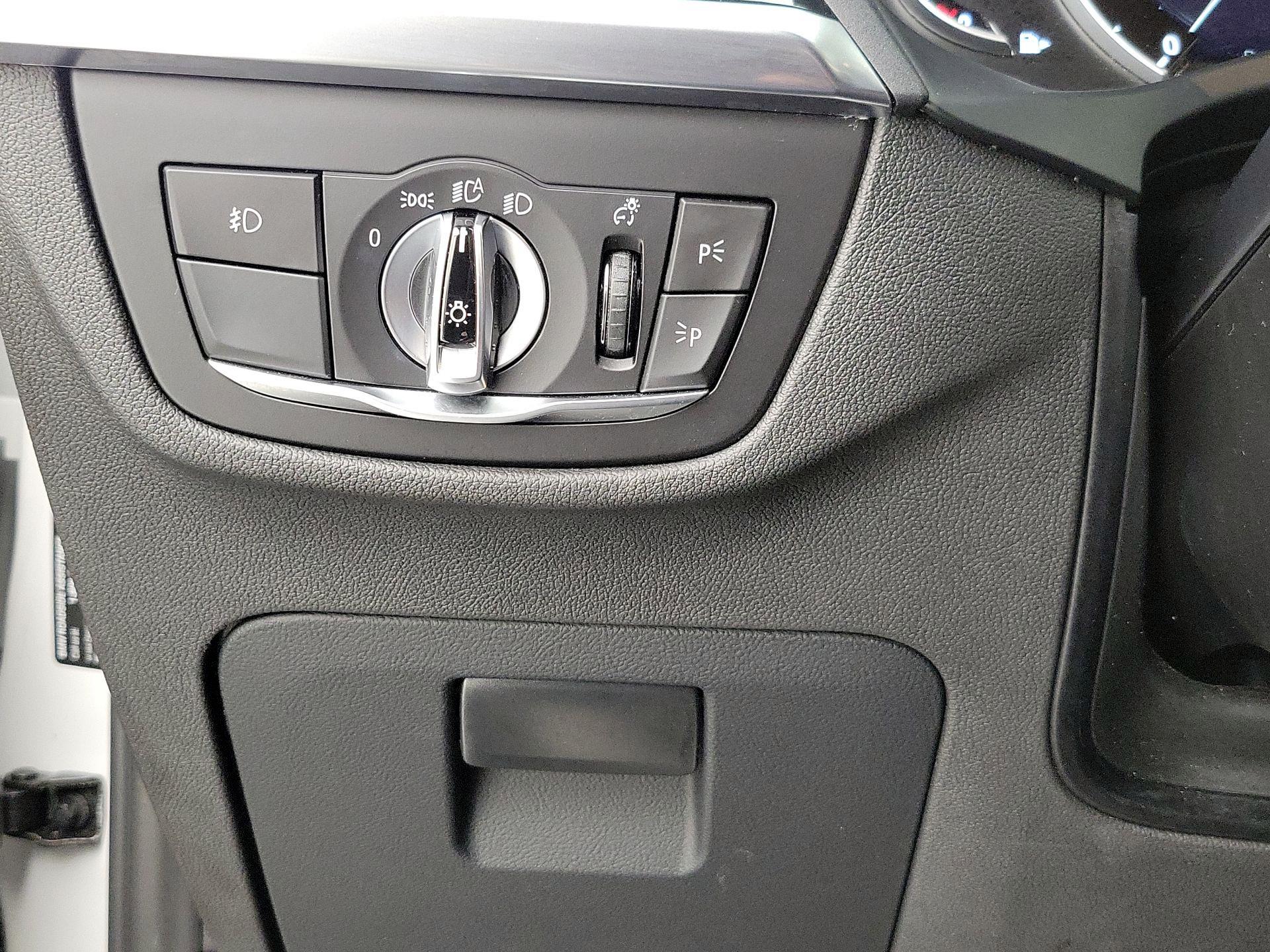 Thumbnail: 2019 BMW X3 - 13