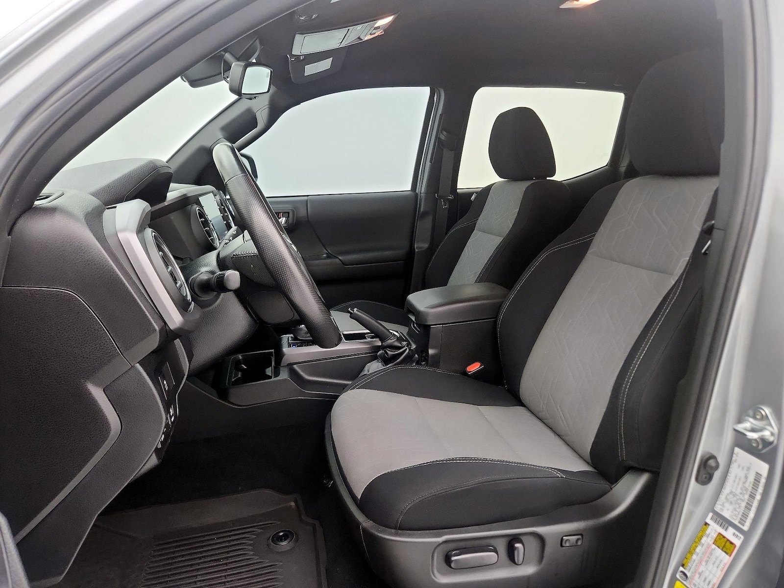 2023 Toyota Tacoma TRD Sport - Photo 12