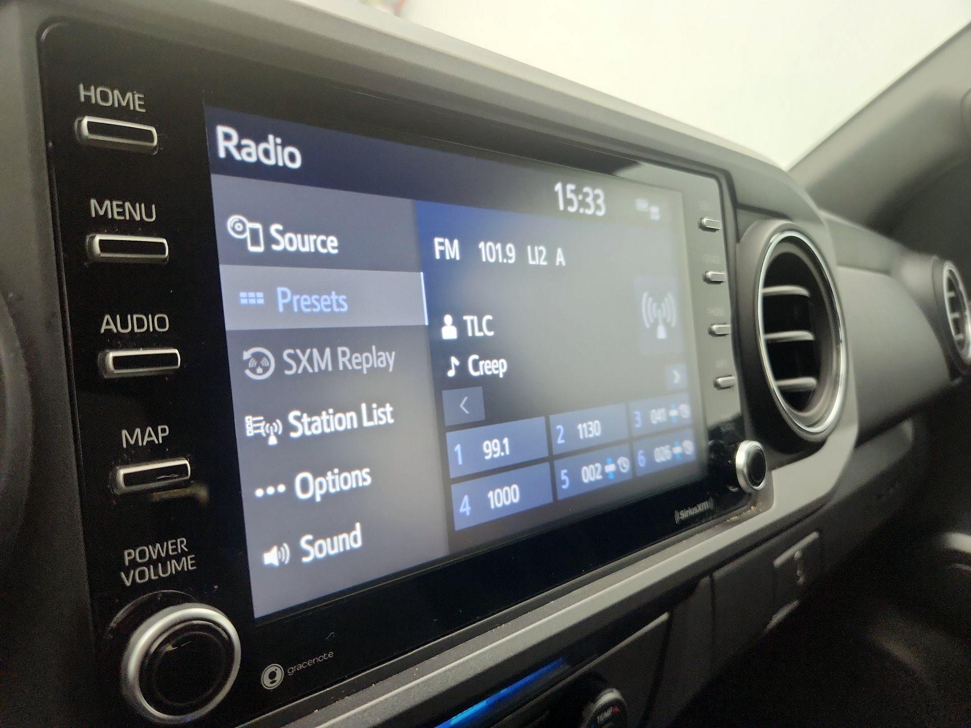 Thumbnail: 2023 Toyota Tacoma - 15