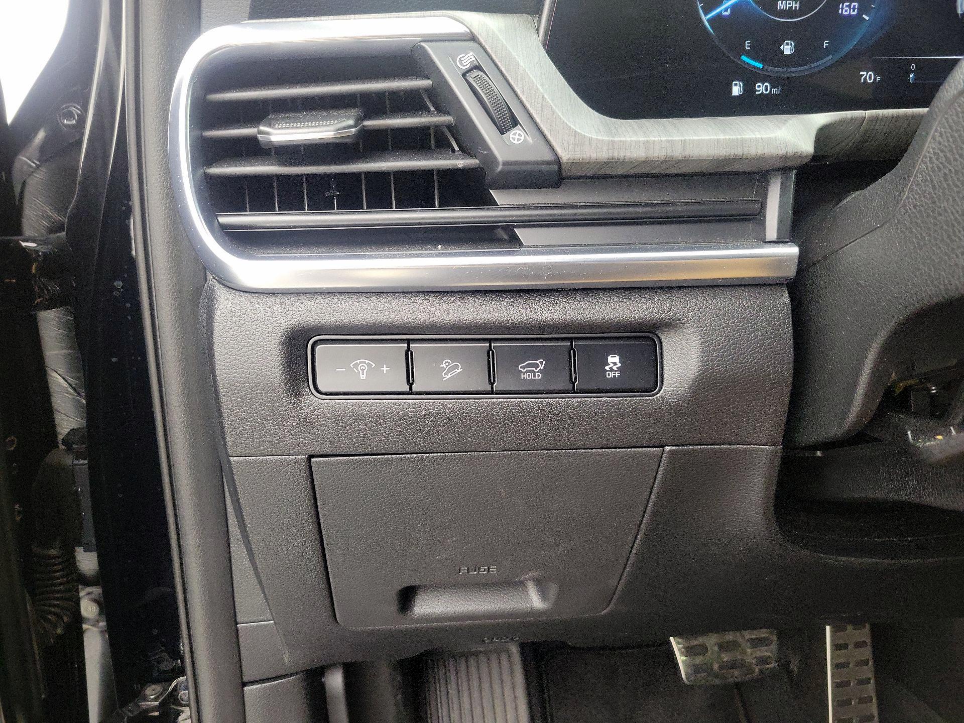 Thumbnail: 2023 Kia Telluride - 13