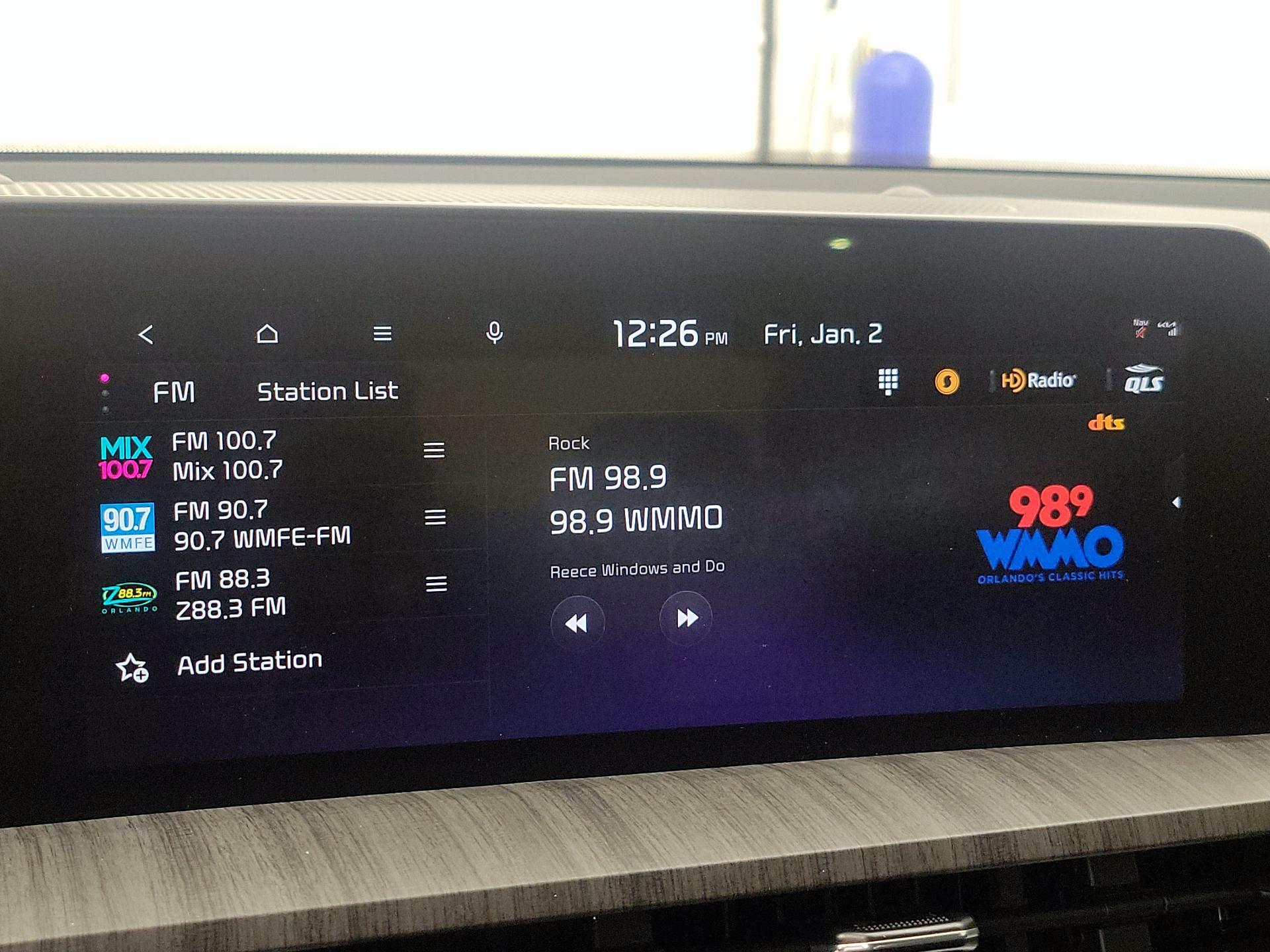 Thumbnail: 2023 Kia Telluride - 16