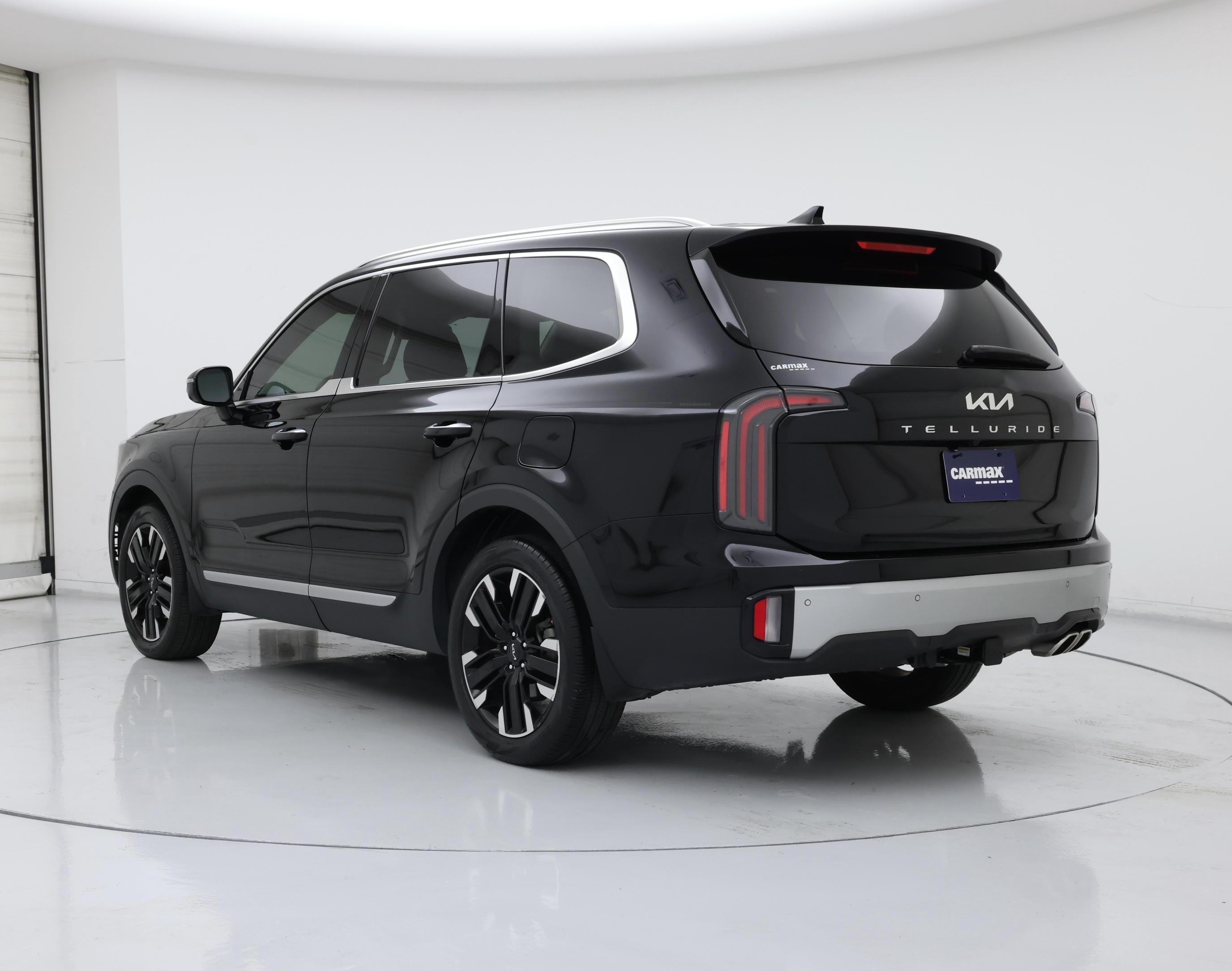 Thumbnail: 2023 Kia Telluride - 2