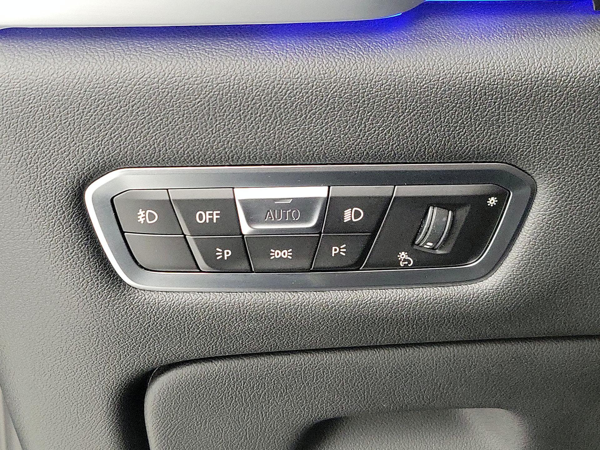 Thumbnail: 2021 BMW X5 - 13