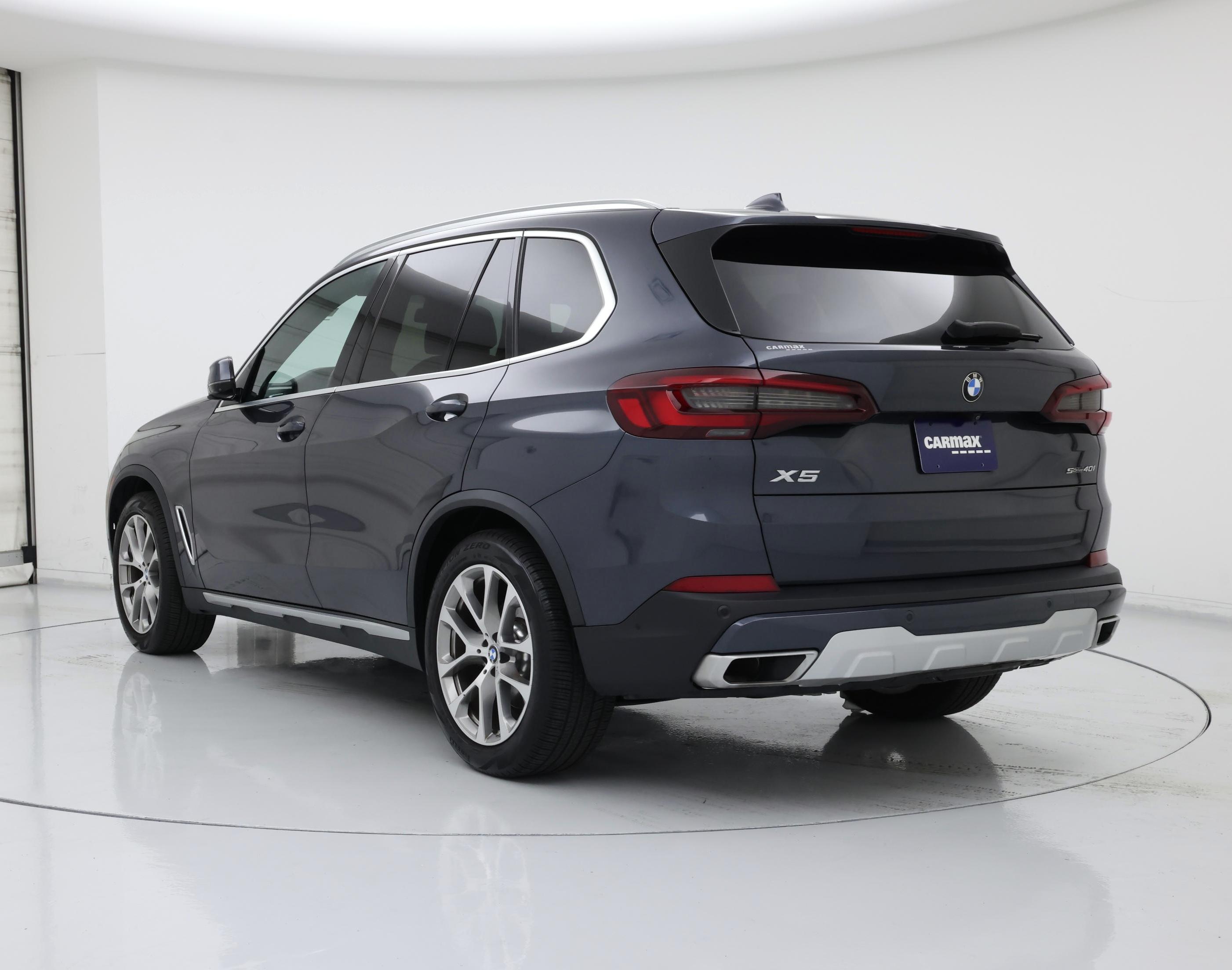 Thumbnail: 2021 BMW X5 - 2