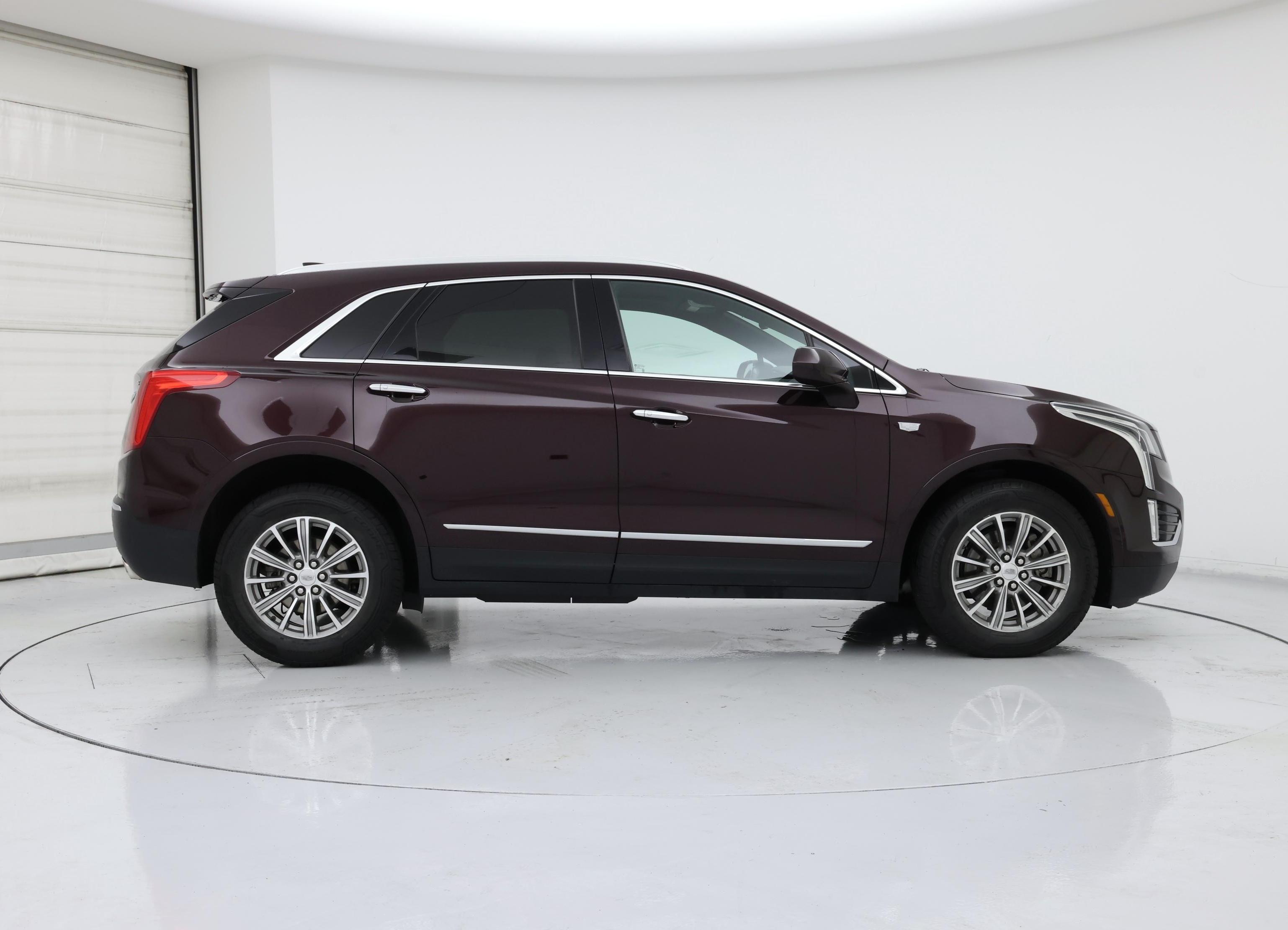 Thumbnail: 2017 Cadillac XT5 - 7