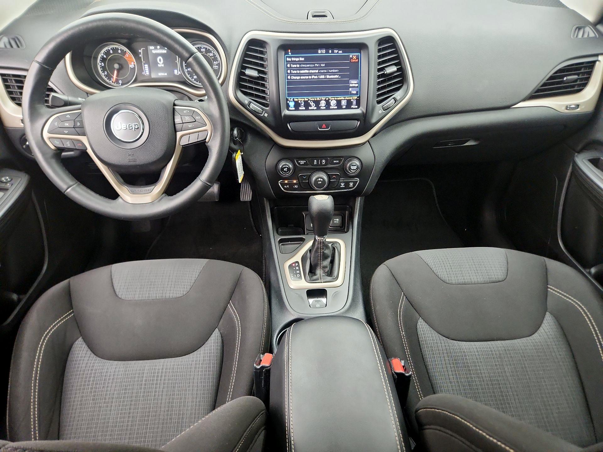 Thumbnail: 2016 Jeep Cherokee - 9