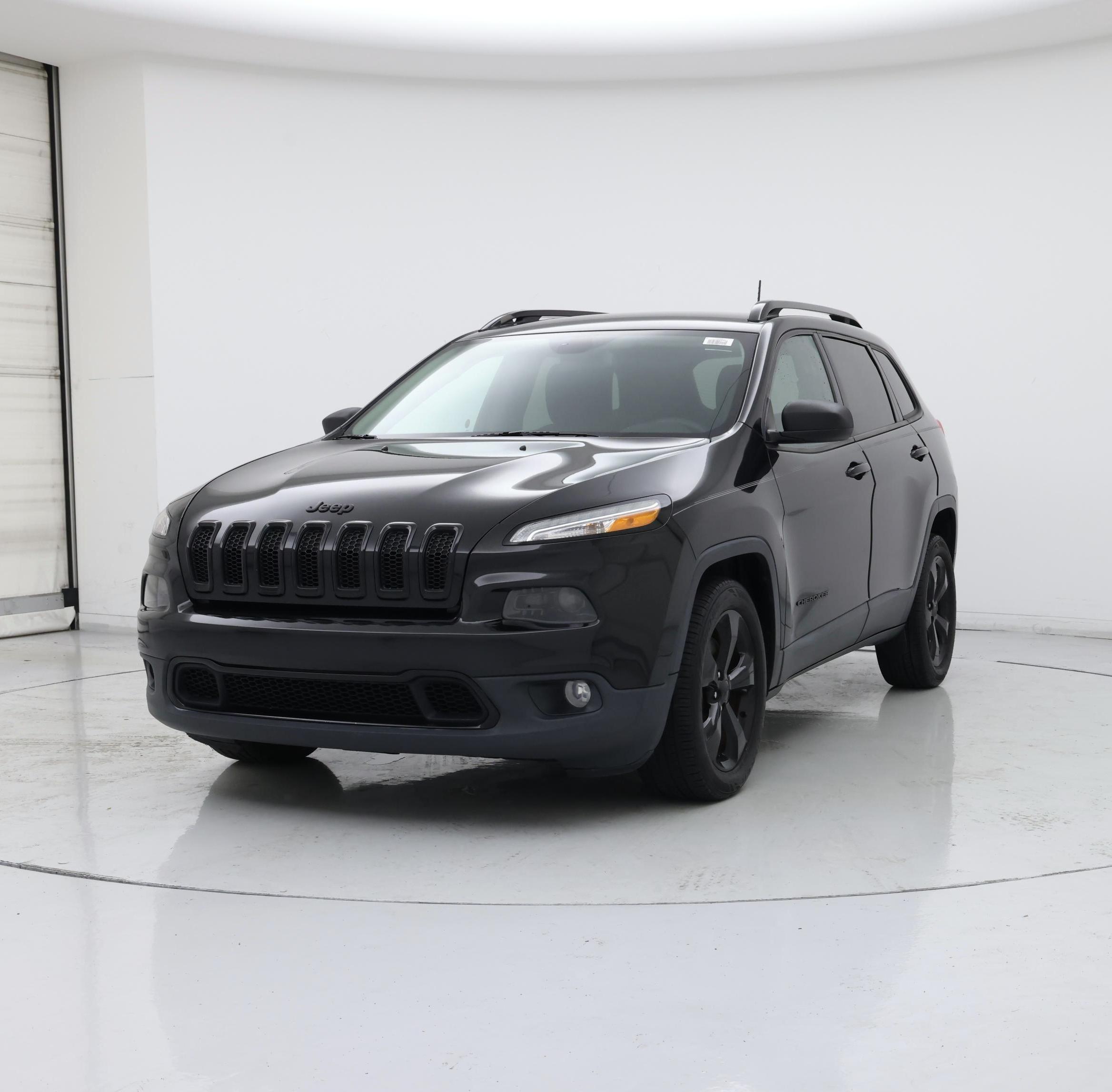 Thumbnail: 2016 Jeep Cherokee - 4