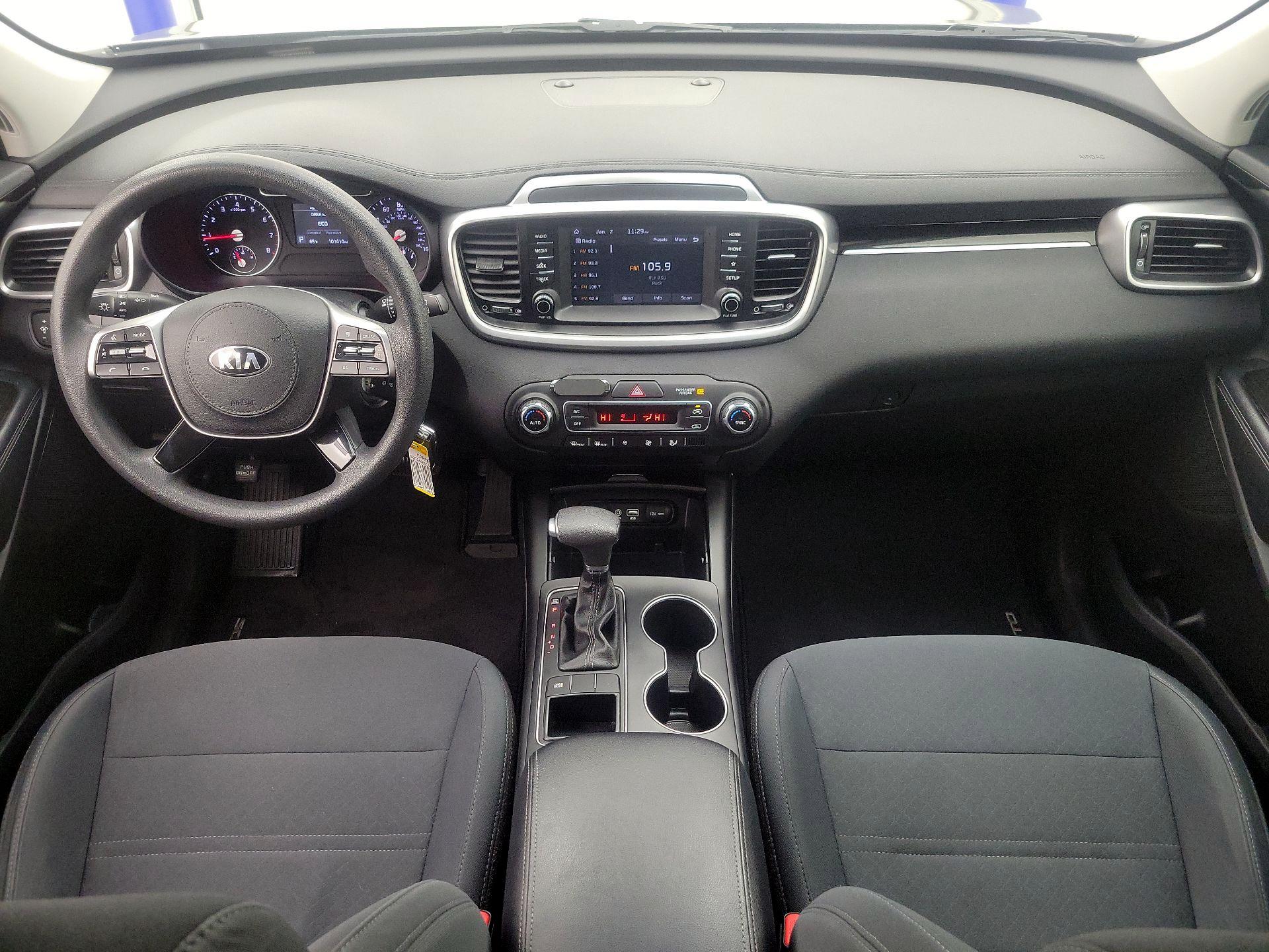 Thumbnail: 2019 Kia Sorento - 9