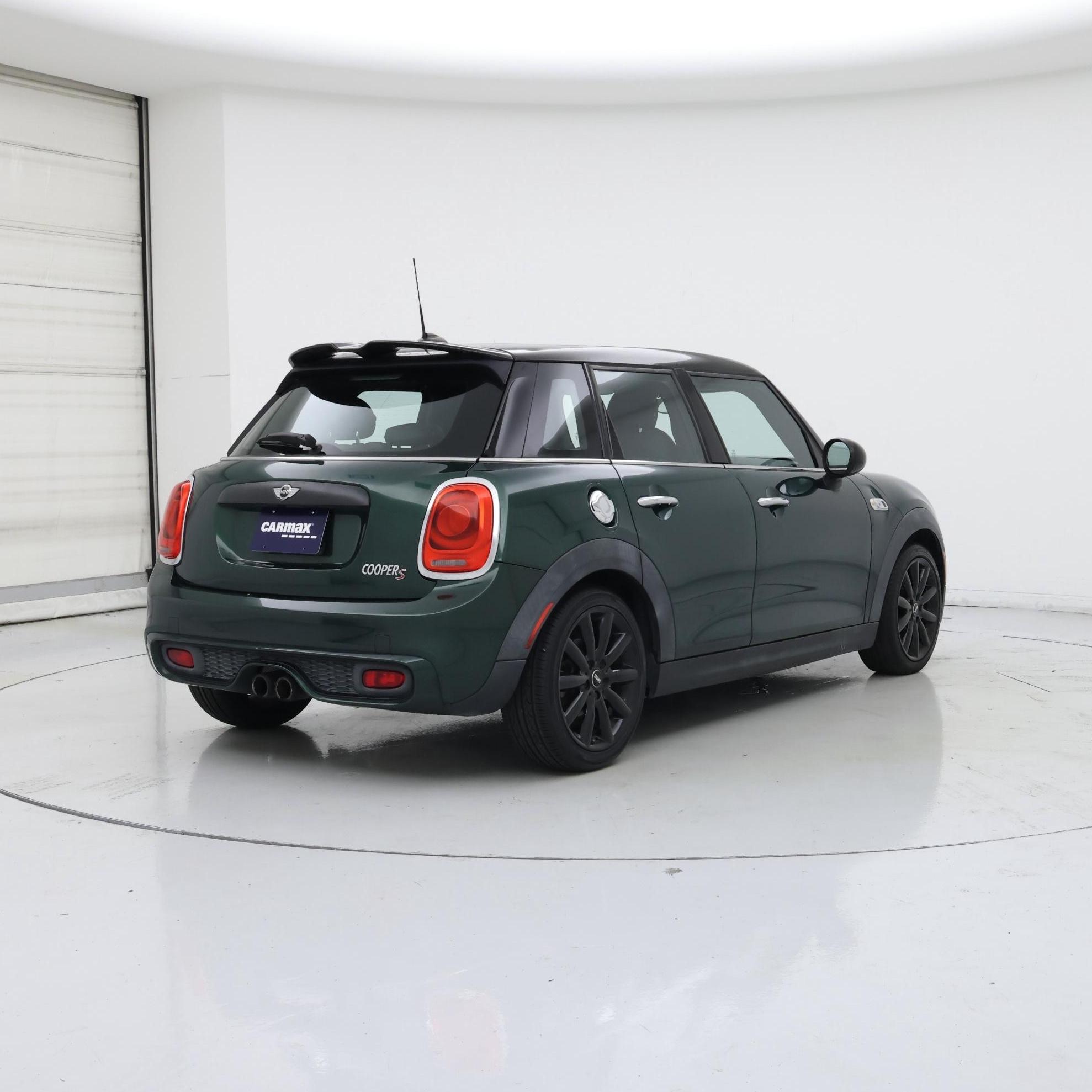 Thumbnail: 2015 MINI Cooper Hardtop - 8