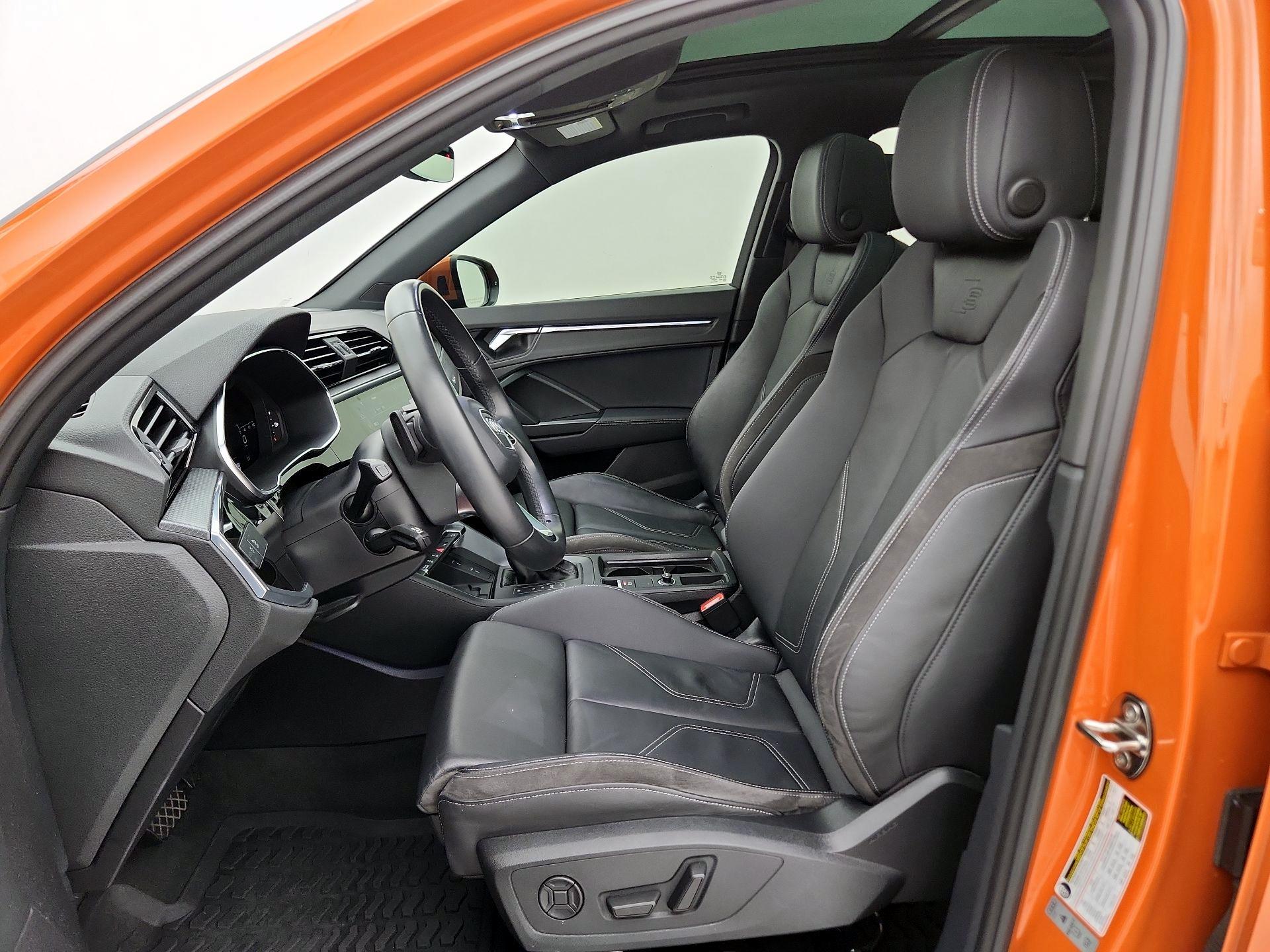 Thumbnail: 2022 Audi Q3 - 11