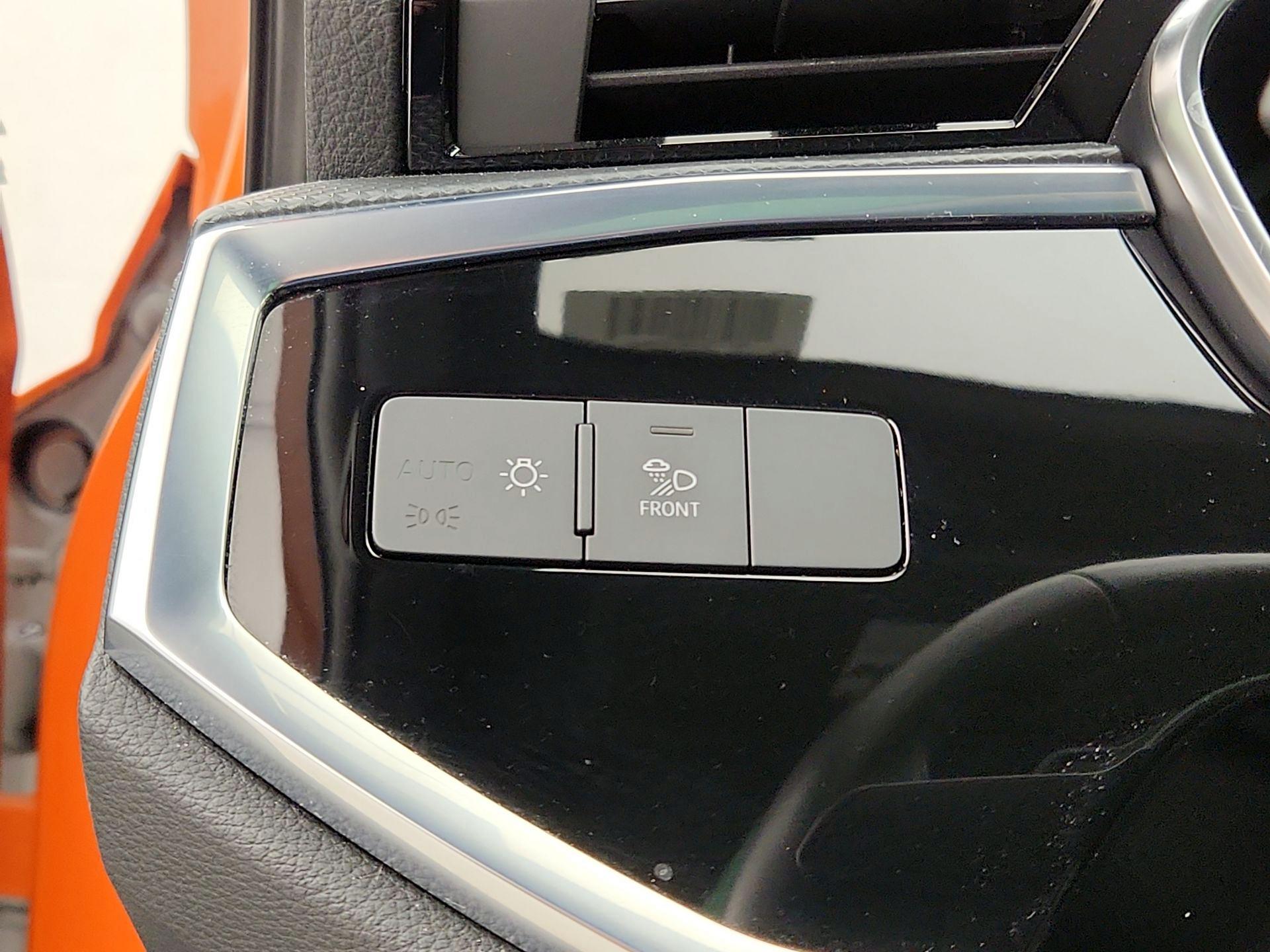 Thumbnail: 2022 Audi Q3 - 13