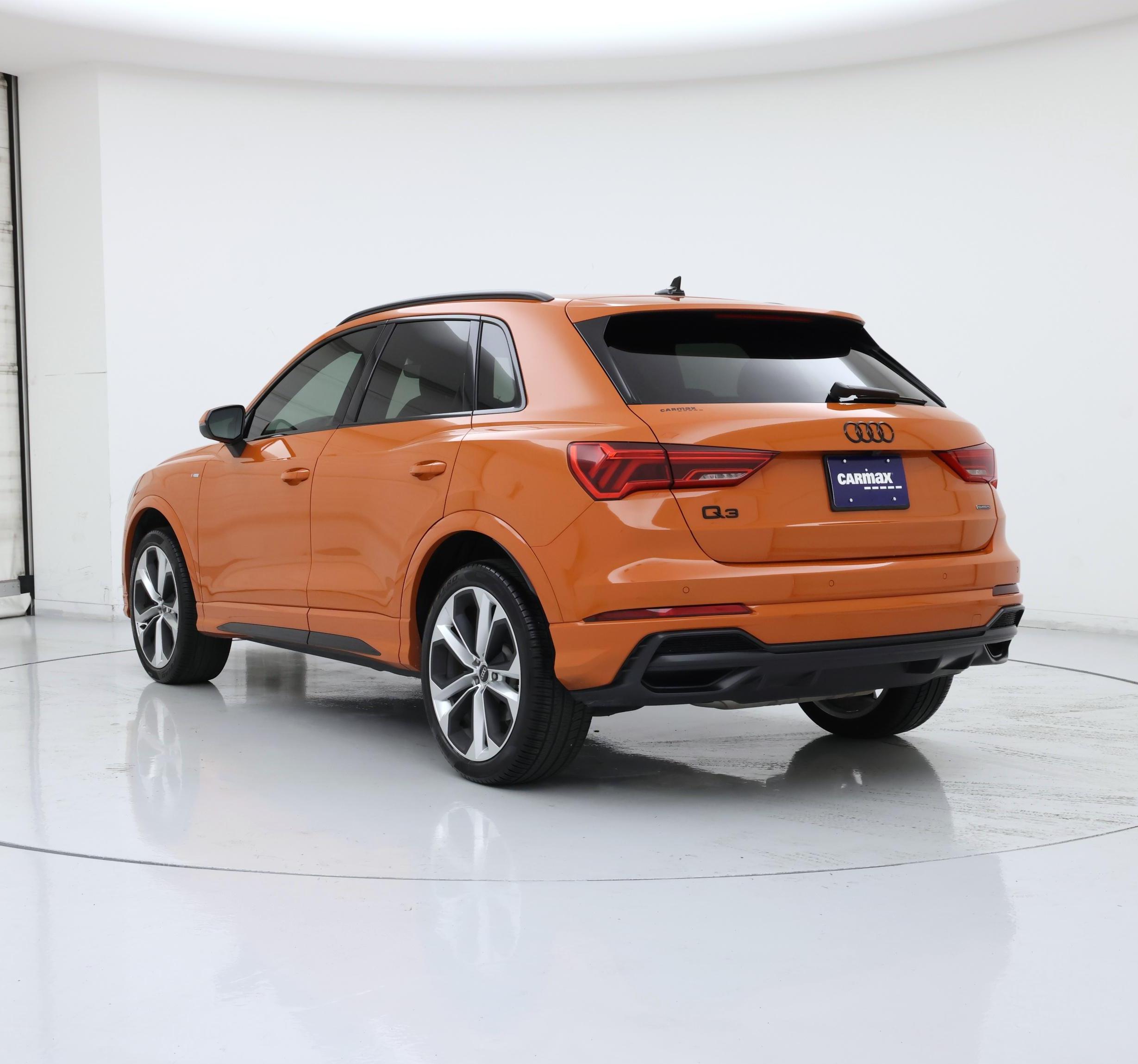 Thumbnail: 2022 Audi Q3 - 2