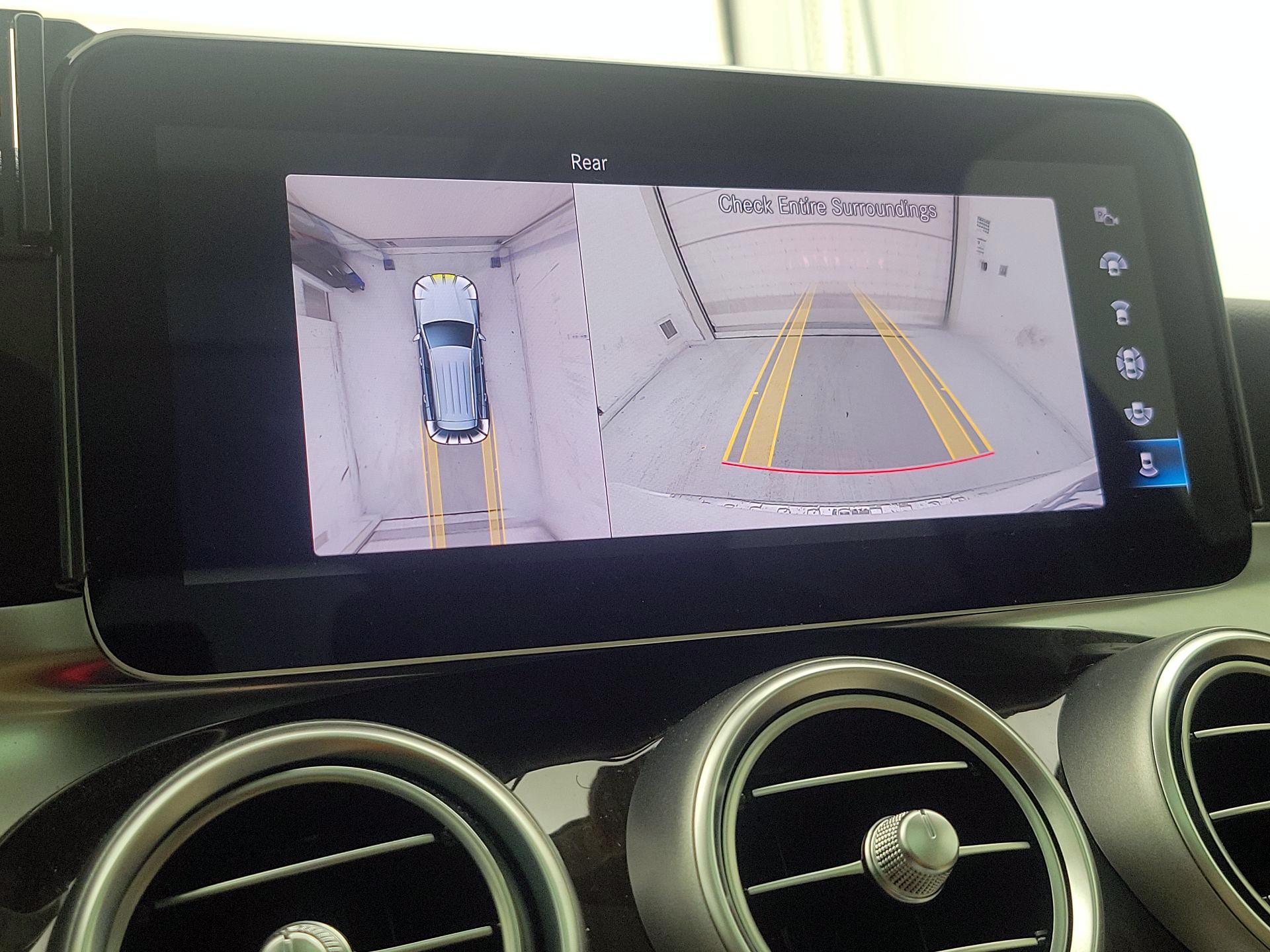 Thumbnail: 2021 Mercedes-Benz GLC - 14