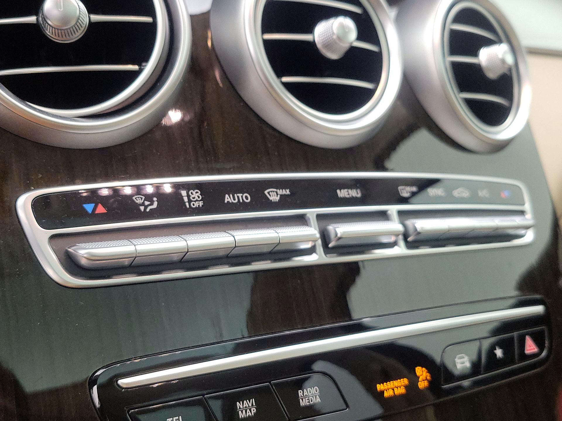 Thumbnail: 2021 Mercedes-Benz GLC - 16