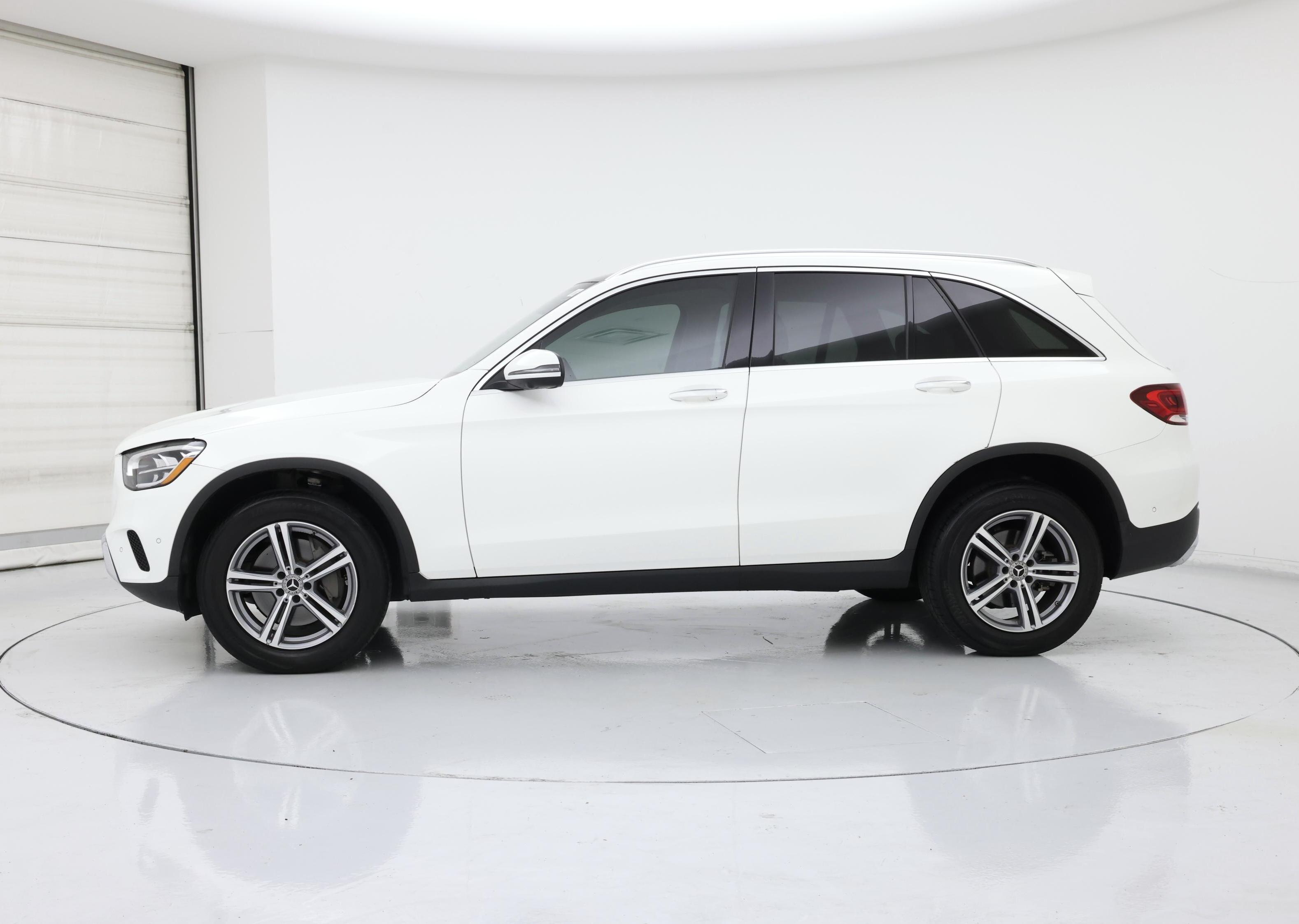 Thumbnail: 2021 Mercedes-Benz GLC - 3