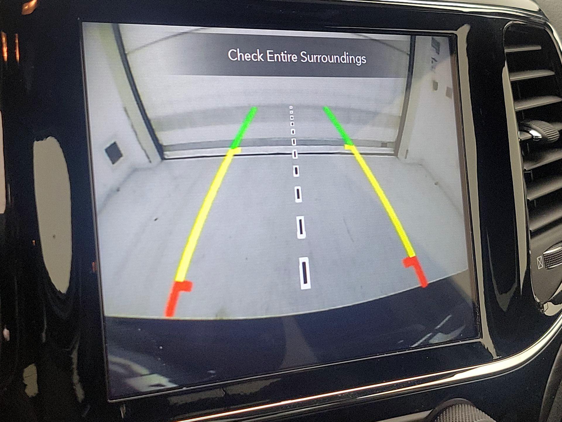 Thumbnail: 2020 Jeep Grand Cherokee - 15