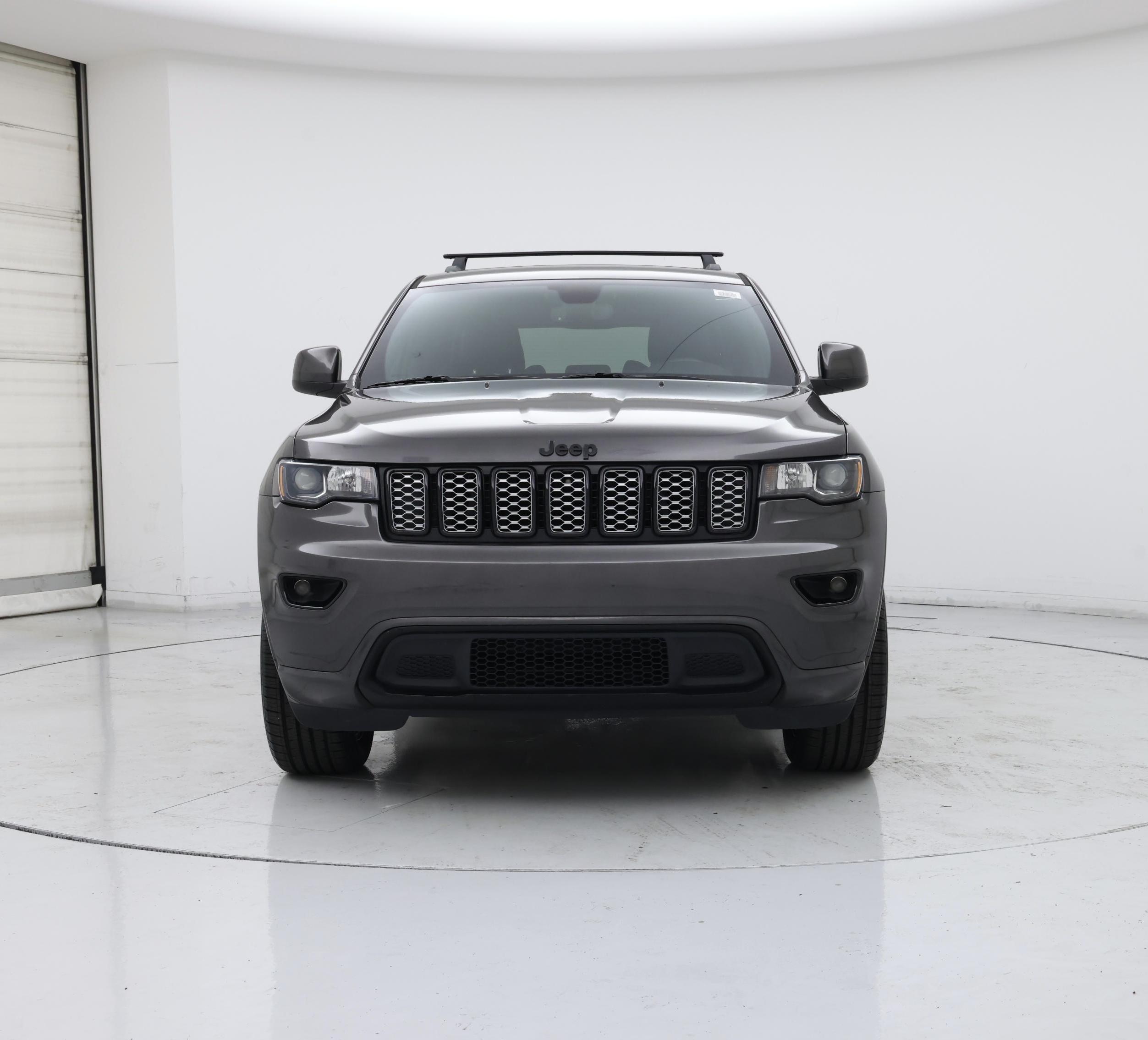Thumbnail: 2020 Jeep Grand Cherokee - 5