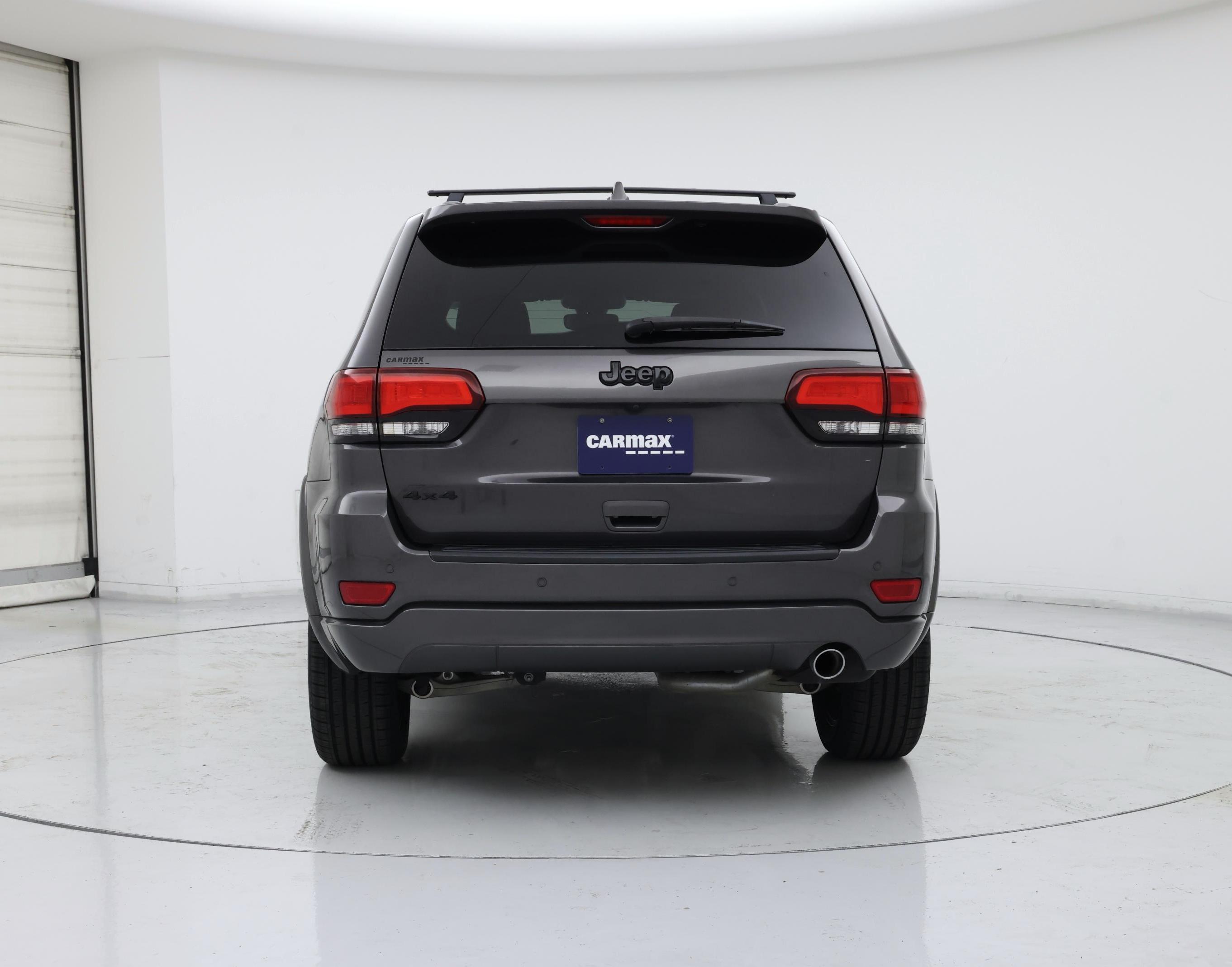 Thumbnail: 2020 Jeep Grand Cherokee - 6