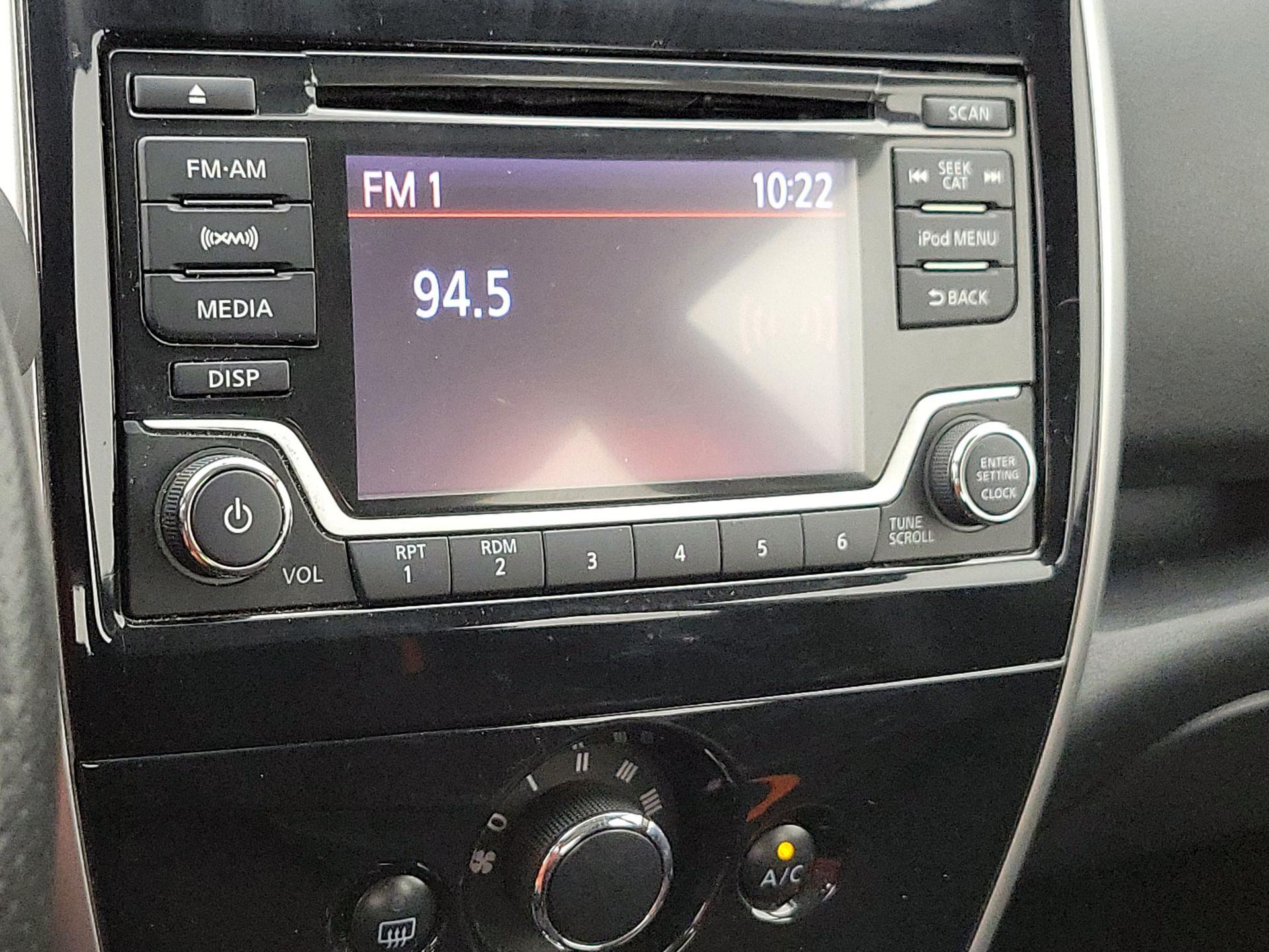 Thumbnail: 2018 Nissan Versa Note - 15