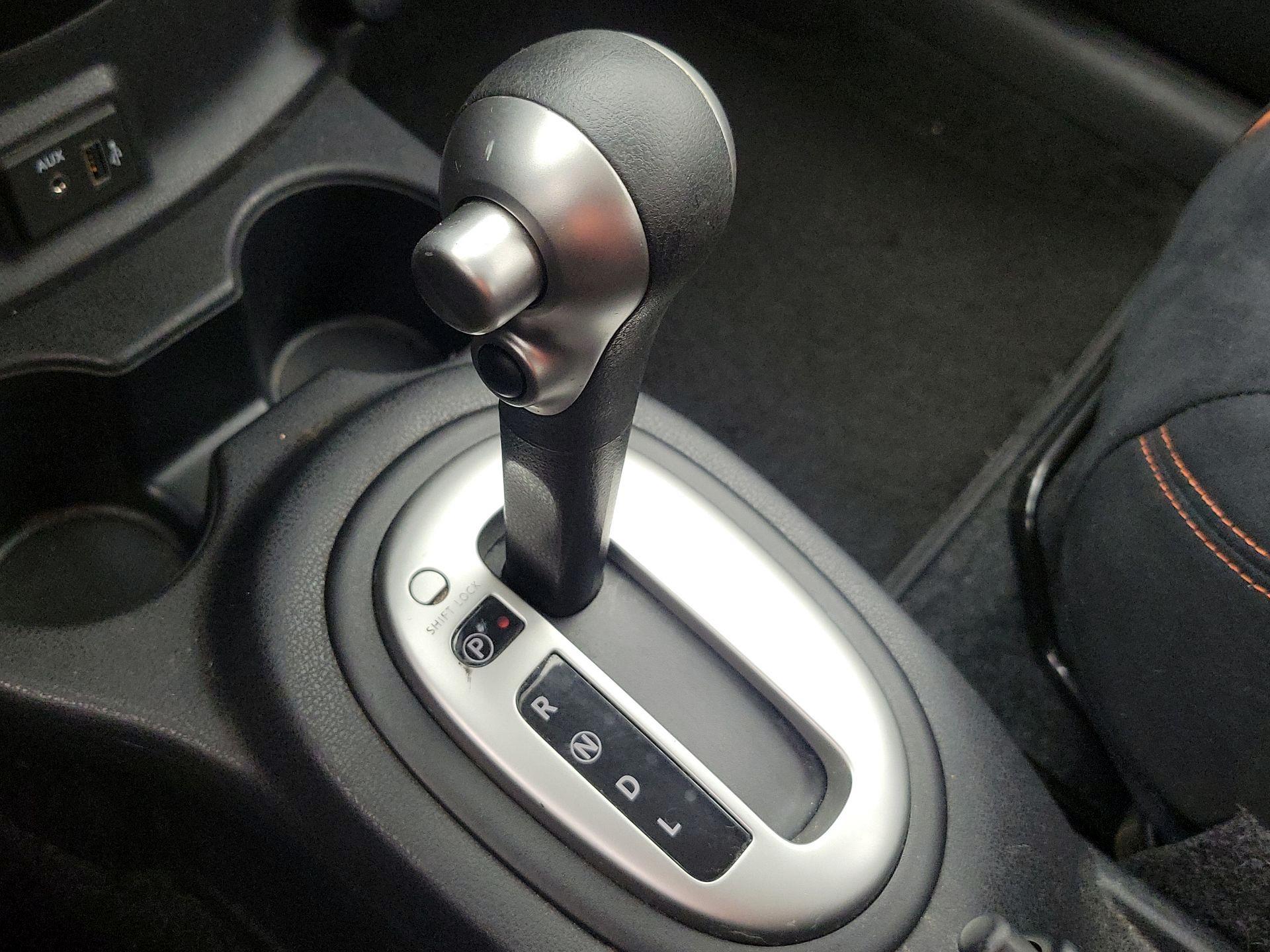 Thumbnail: 2018 Nissan Versa Note - 17