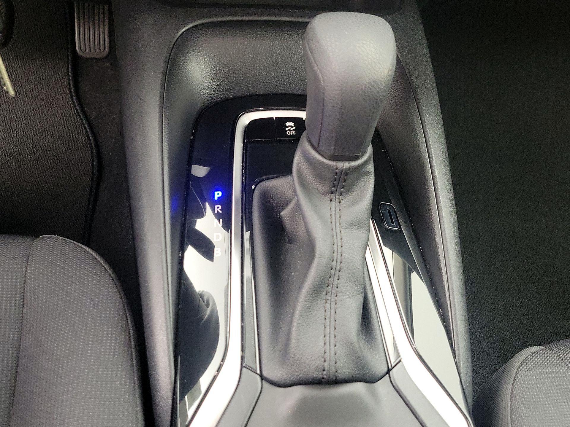 Thumbnail: 2023 Toyota Corolla - 17