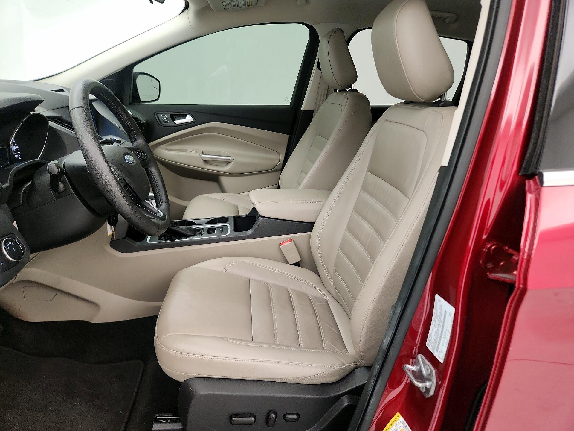 Thumbnail: 2018 Ford Escape - 11