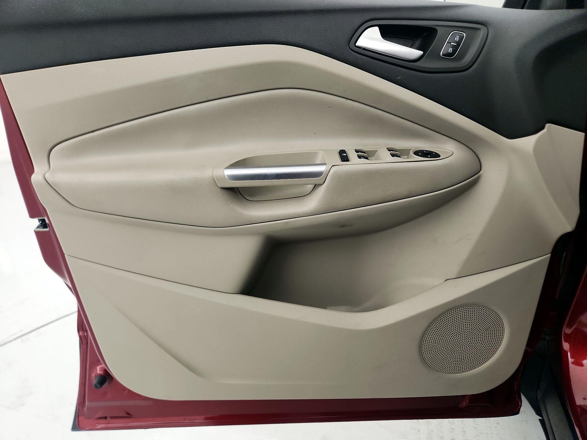 Thumbnail: 2018 Ford Escape - 12