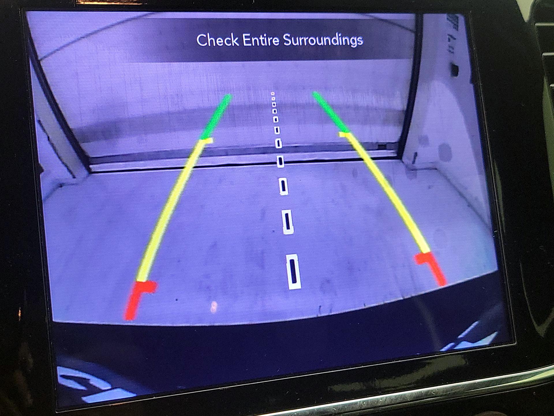 Thumbnail: 2020 Jeep Grand Cherokee - 15