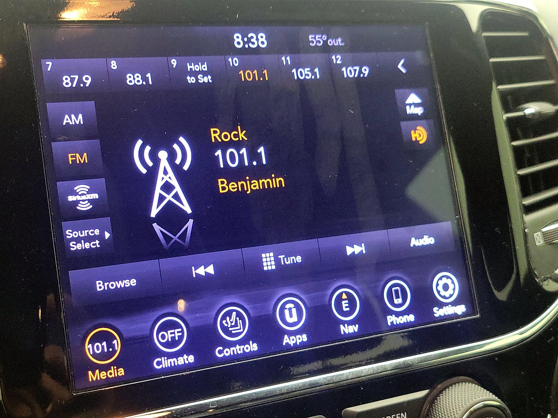 Thumbnail: 2020 Jeep Grand Cherokee - 16