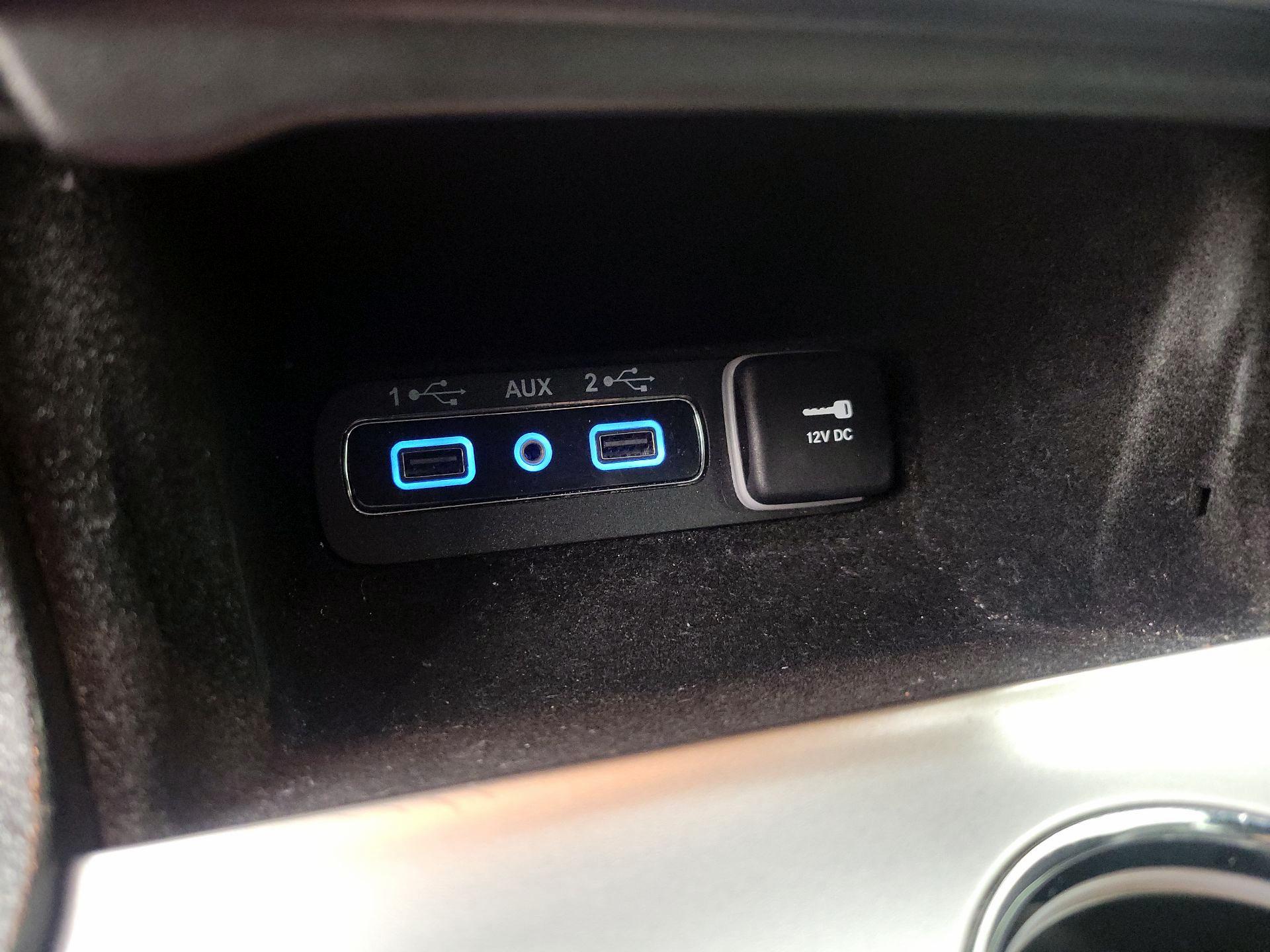 Thumbnail: 2020 Jeep Grand Cherokee - 19