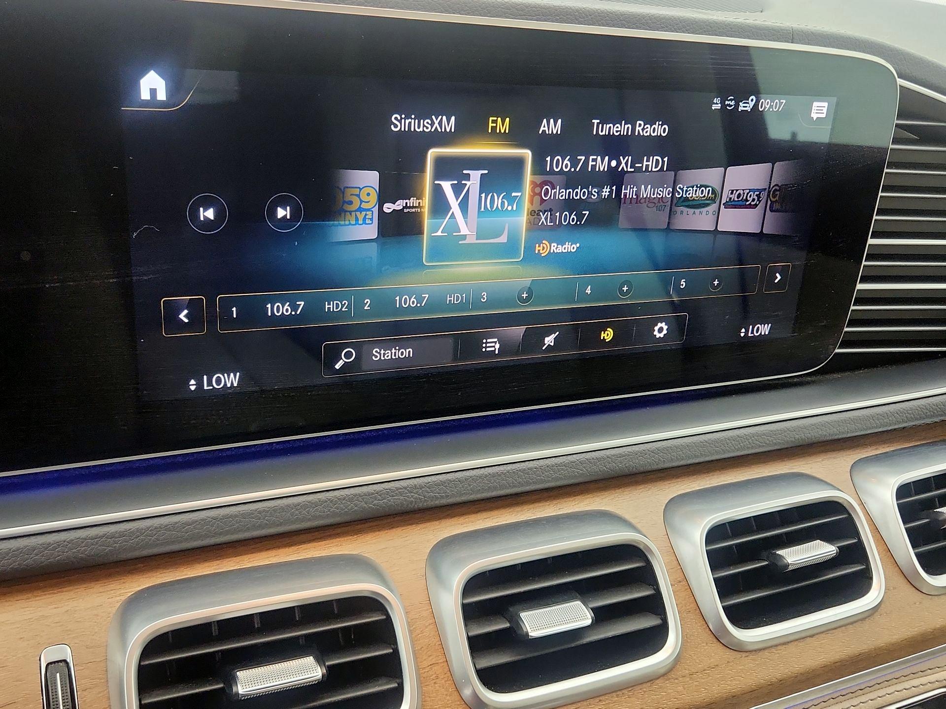 Thumbnail: 2022 Mercedes-Benz GLE - 16