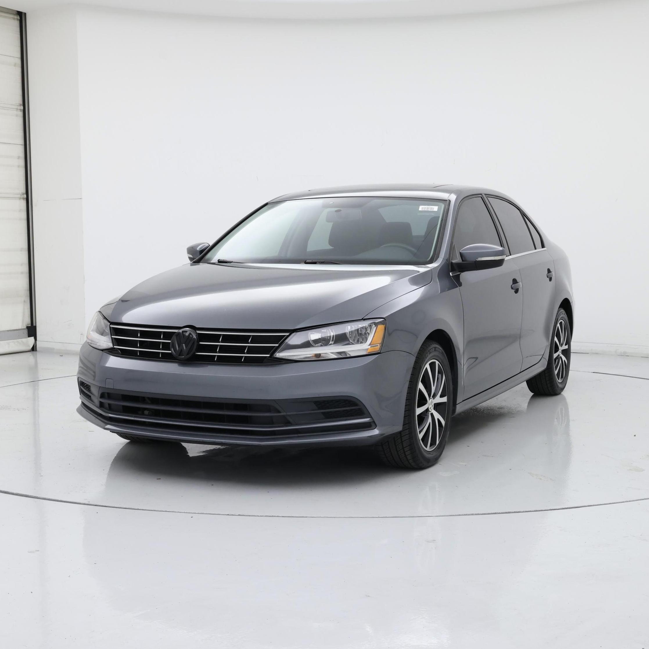Thumbnail: 2018 Volkswagen Jetta - 4