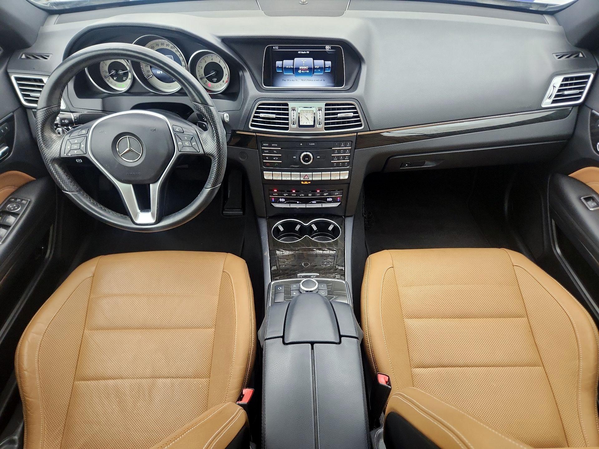 Thumbnail: 2017 Mercedes-Benz E-Class - 9