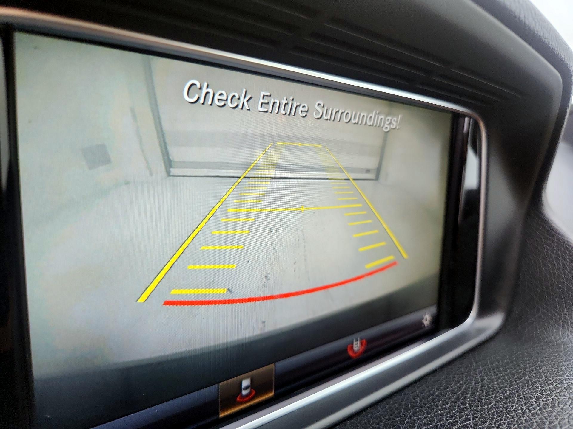 Thumbnail: 2017 Mercedes-Benz E-Class - 14