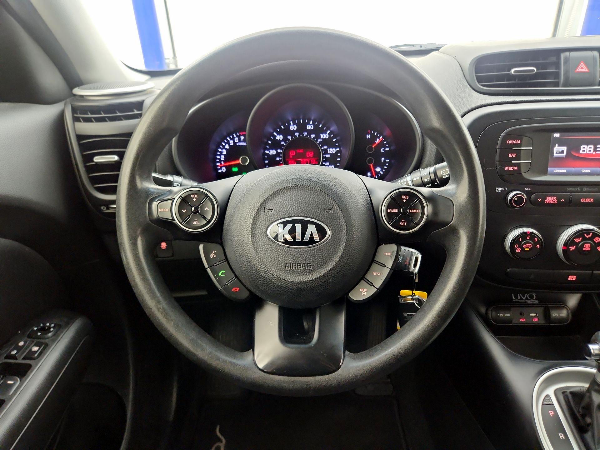 Thumbnail: 2015 Kia Soul - 10