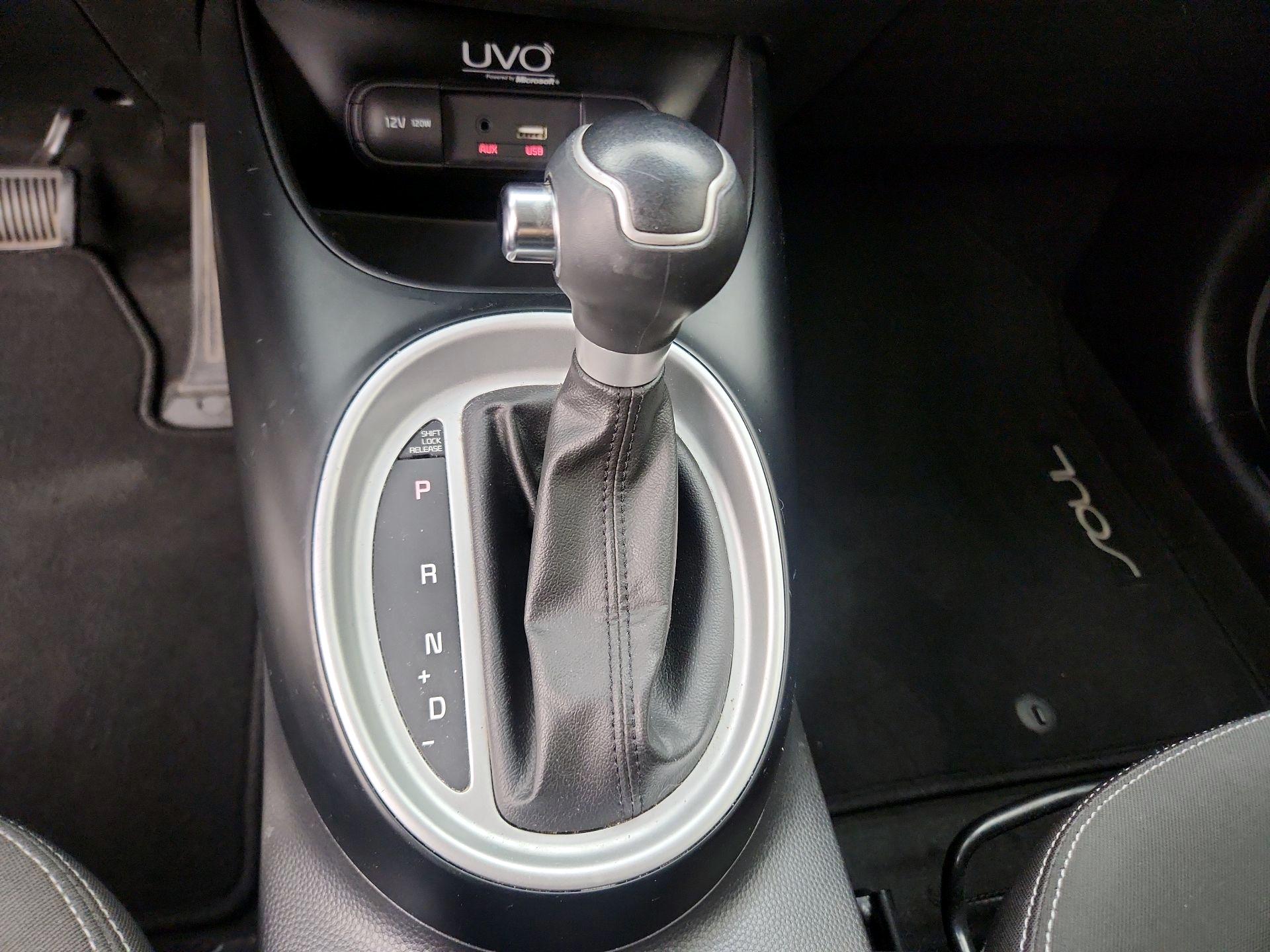 Thumbnail: 2015 Kia Soul - 17