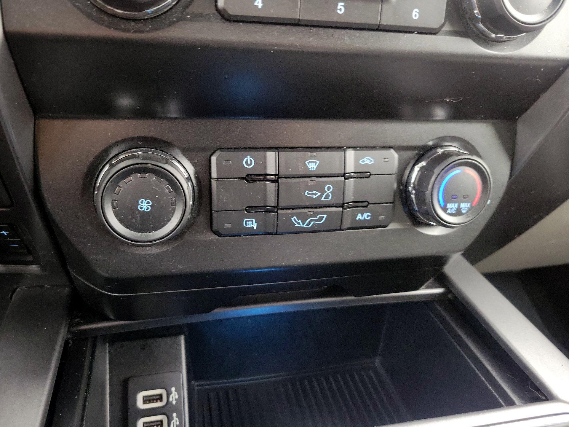 Thumbnail: 2020 Ford F-150 - 16