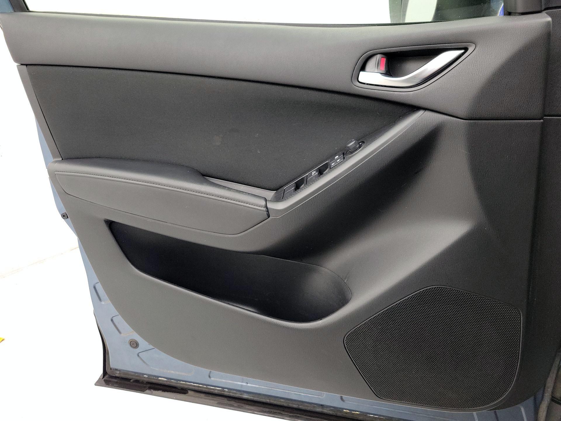 Thumbnail: 2016 Mazda CX-5 - 12