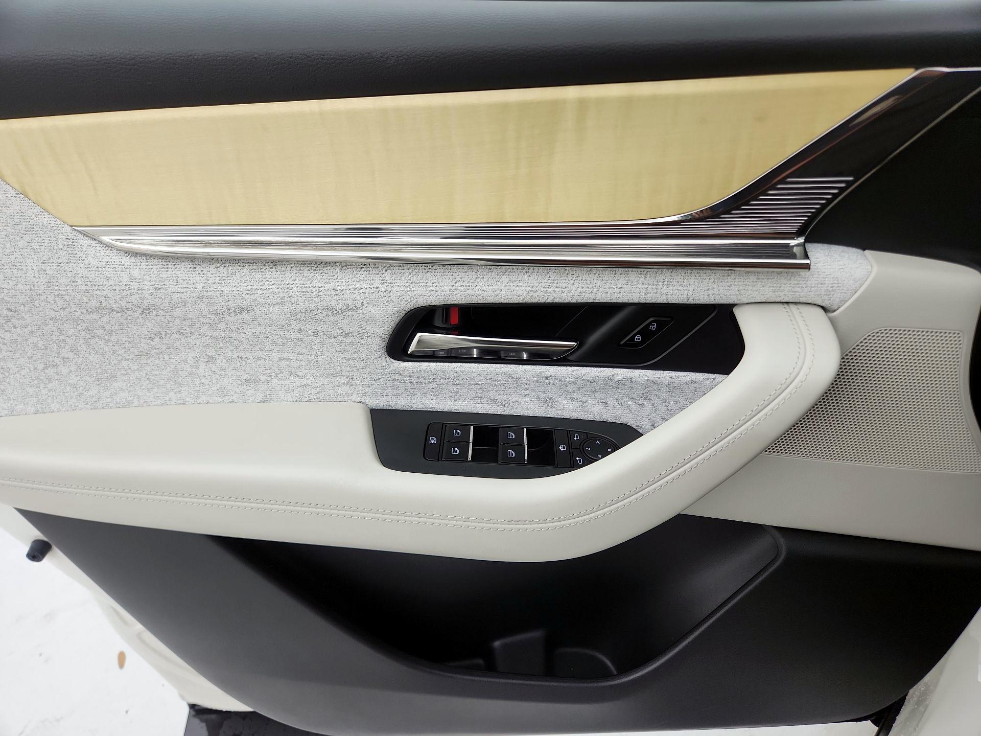 Thumbnail: 2024 Mazda CX-90 - 12