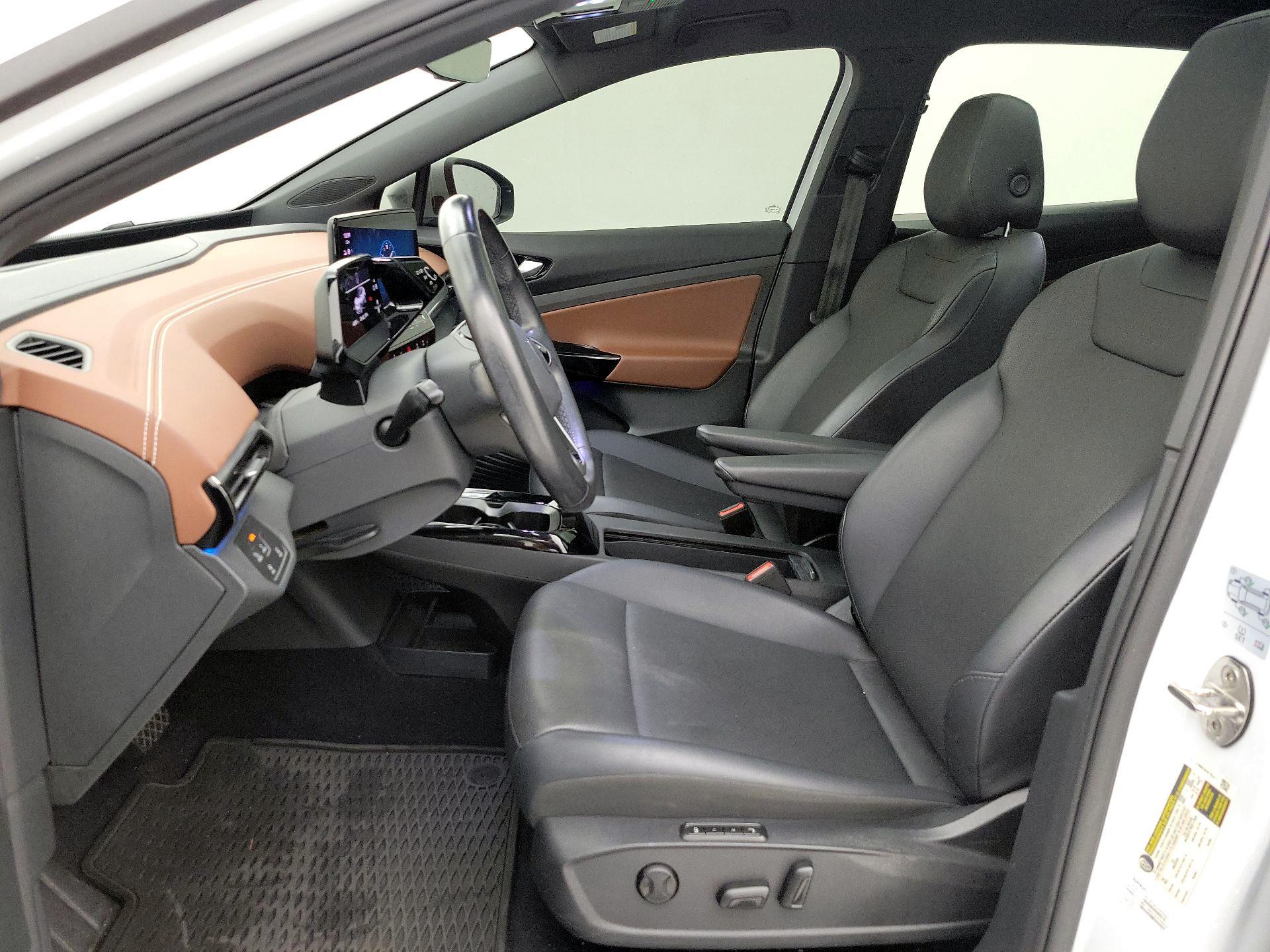 Thumbnail: 2021 Volkswagen ID.4 - 11