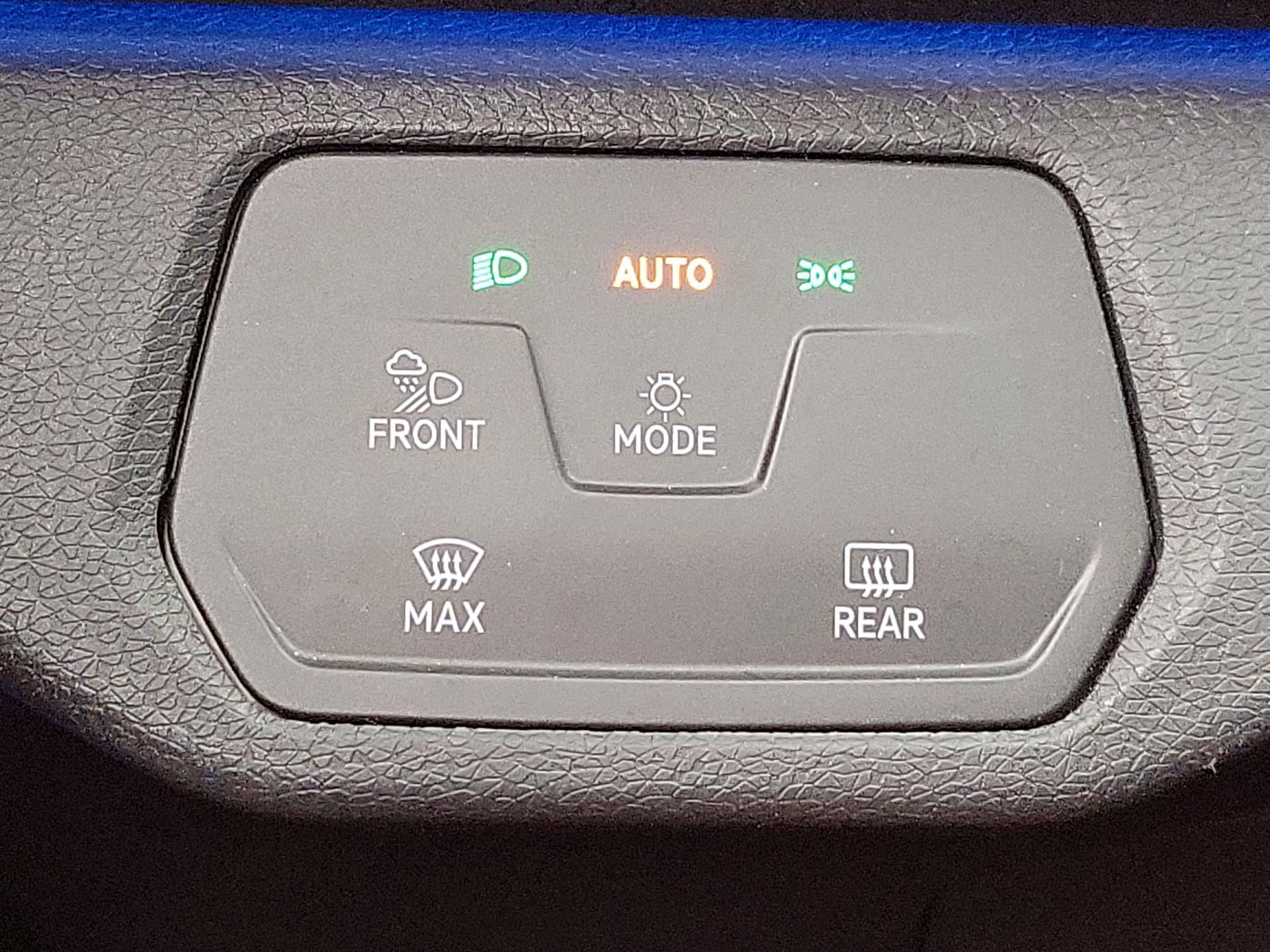 Thumbnail: 2021 Volkswagen ID.4 - 13