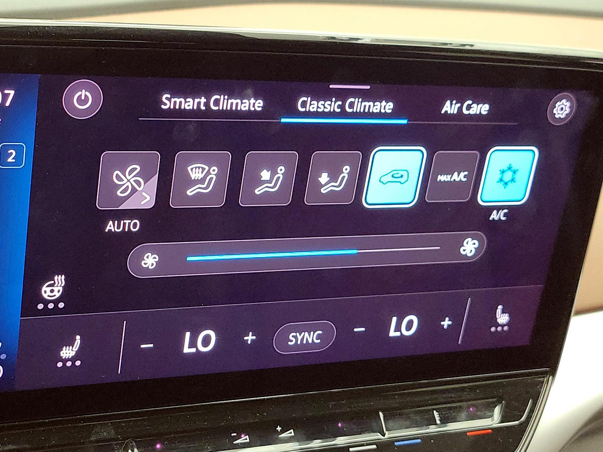 Thumbnail: 2021 Volkswagen ID.4 - 16