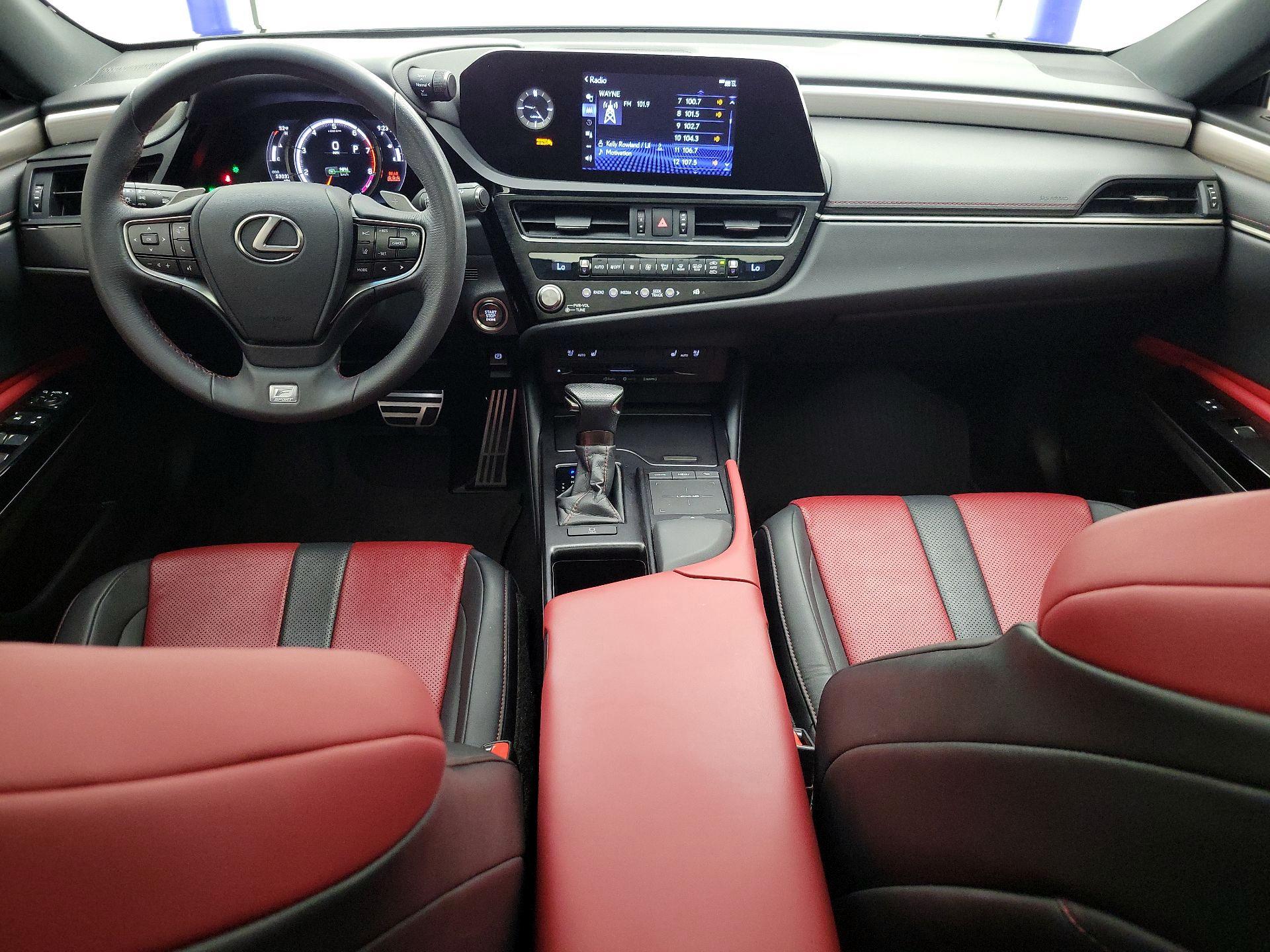 Thumbnail: 2022 Lexus ES - 9