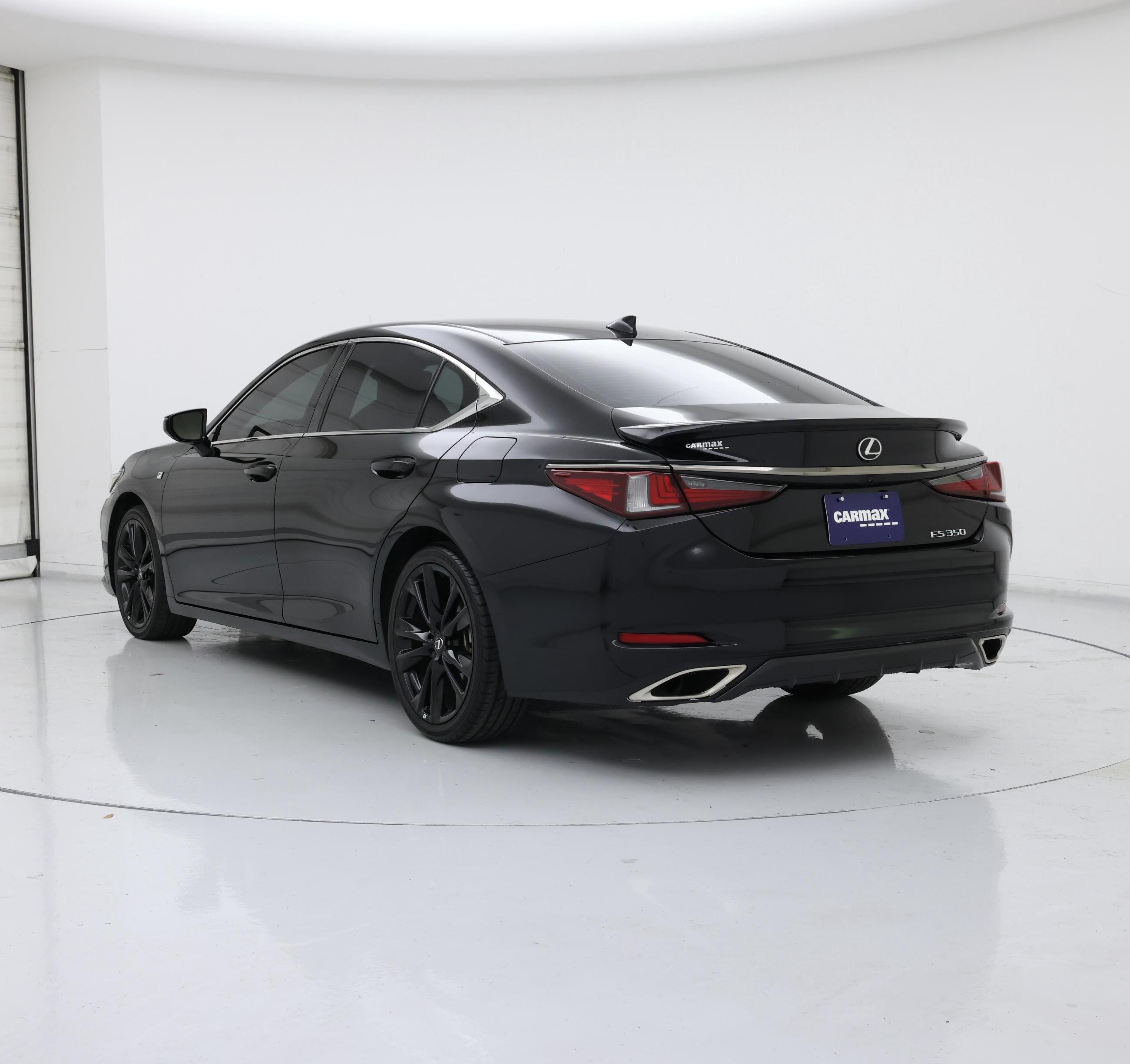 Thumbnail: 2022 Lexus ES - 2