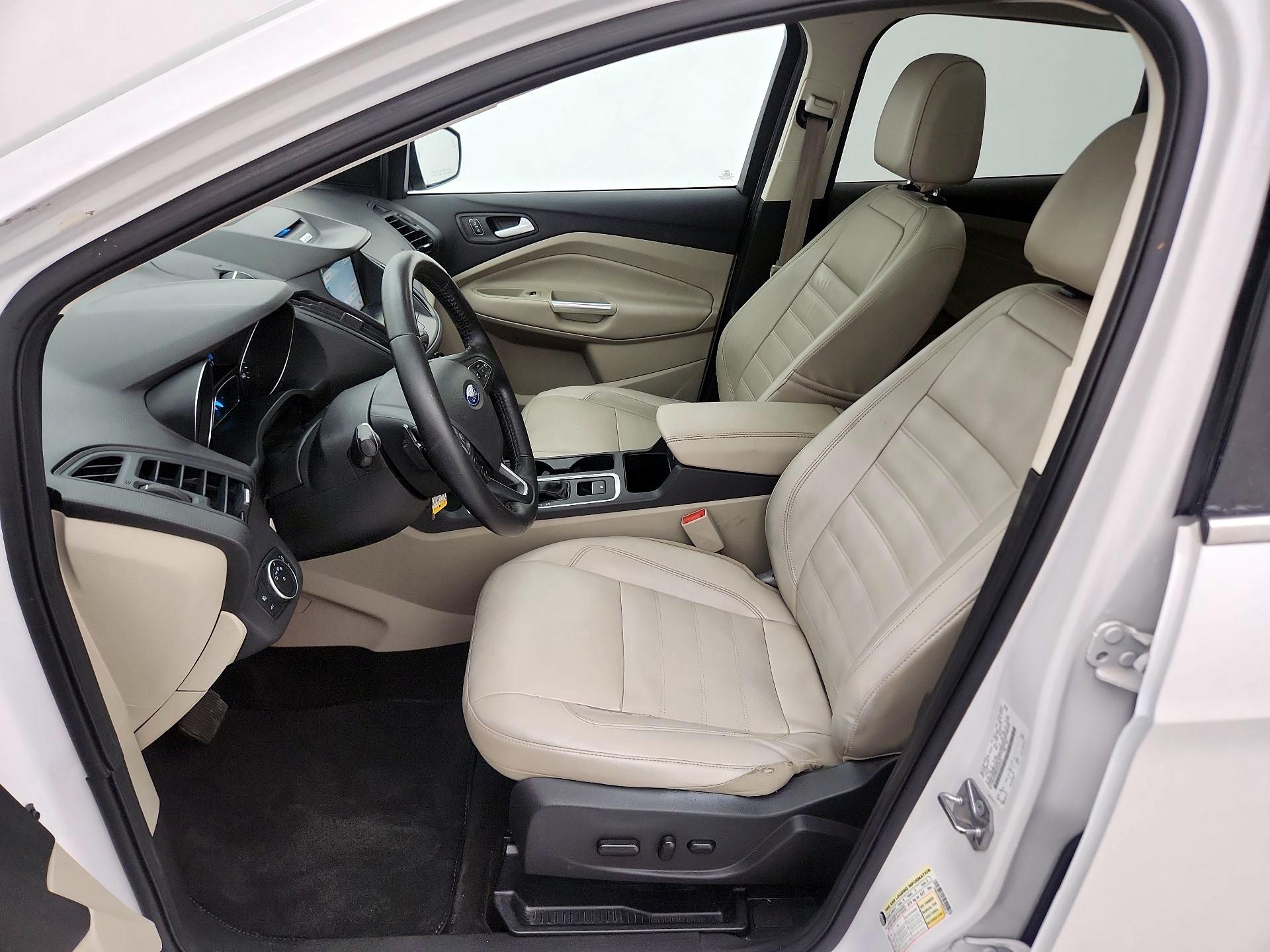 Thumbnail: 2017 Ford Escape - 11